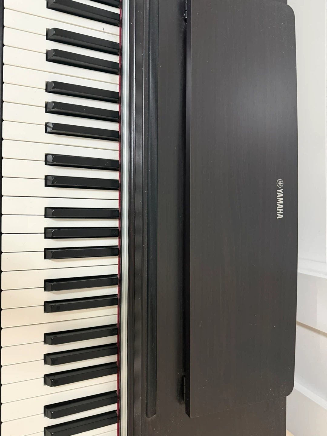Yamaha Arius YDP-142 Digital Piano + Bench – Excellent Condition - photo 4