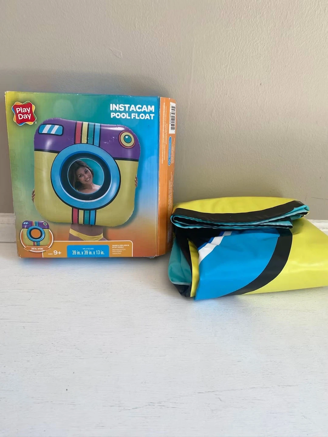 Play Day Instacam Pool Float