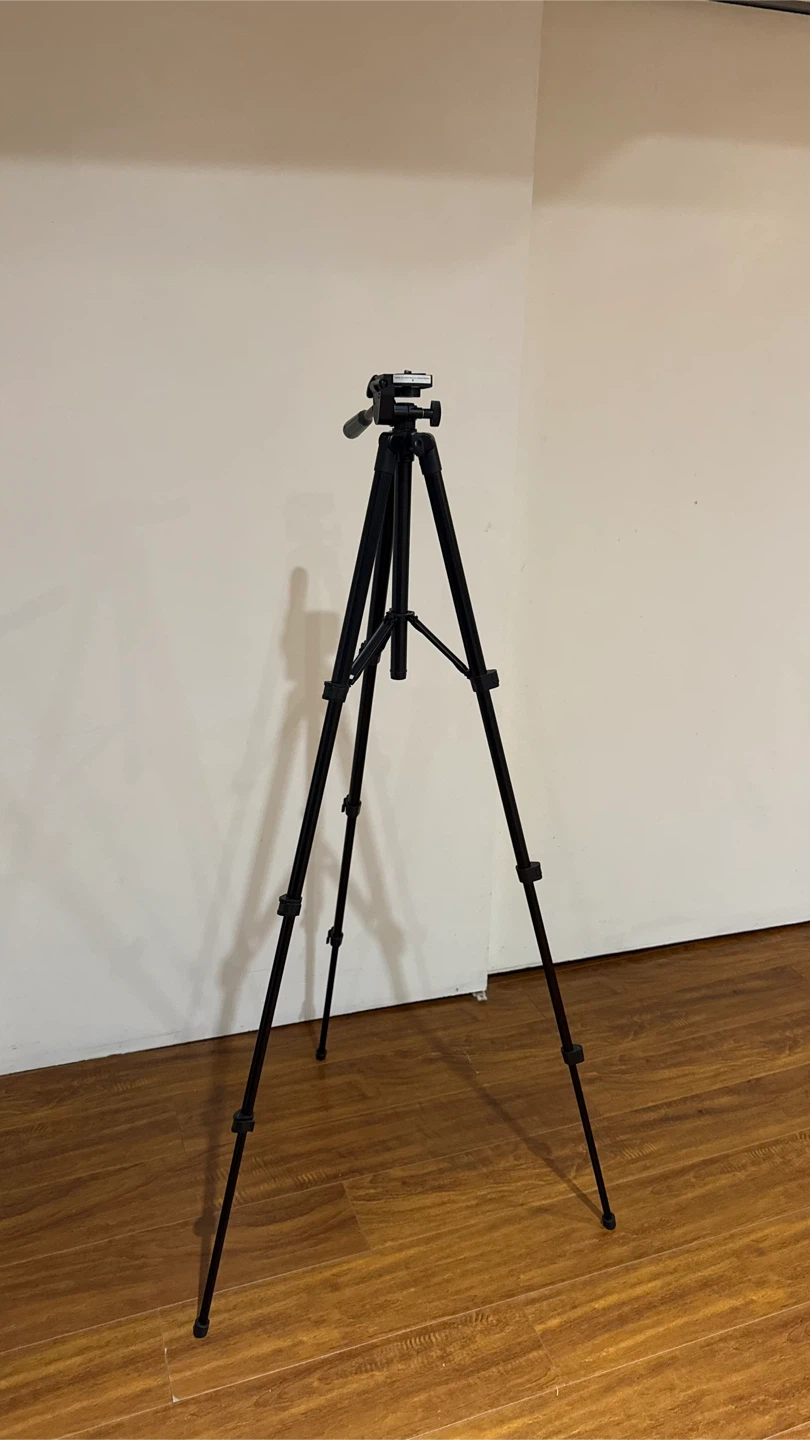 Black Tripod for Camera - photo 2