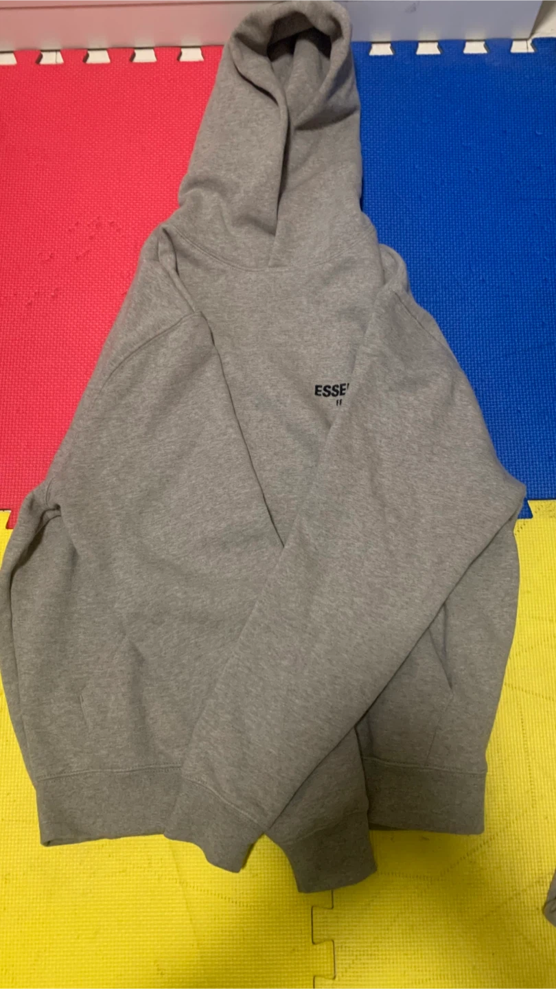 Essentials set