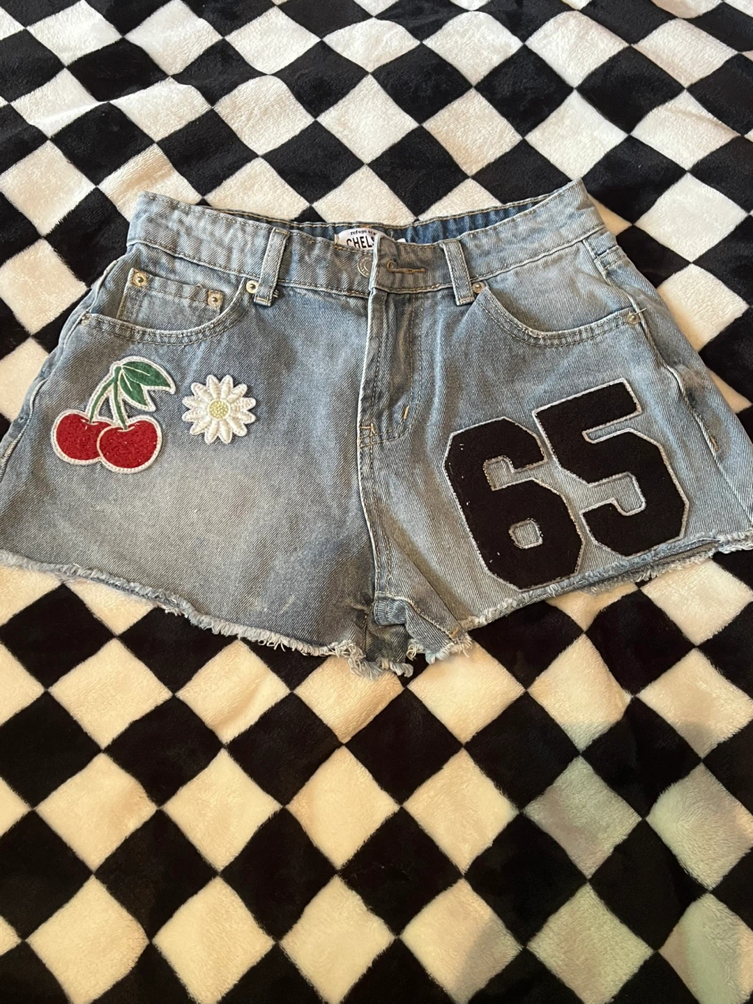 Refuge Denim Chelsea Jean Shorts Size 01