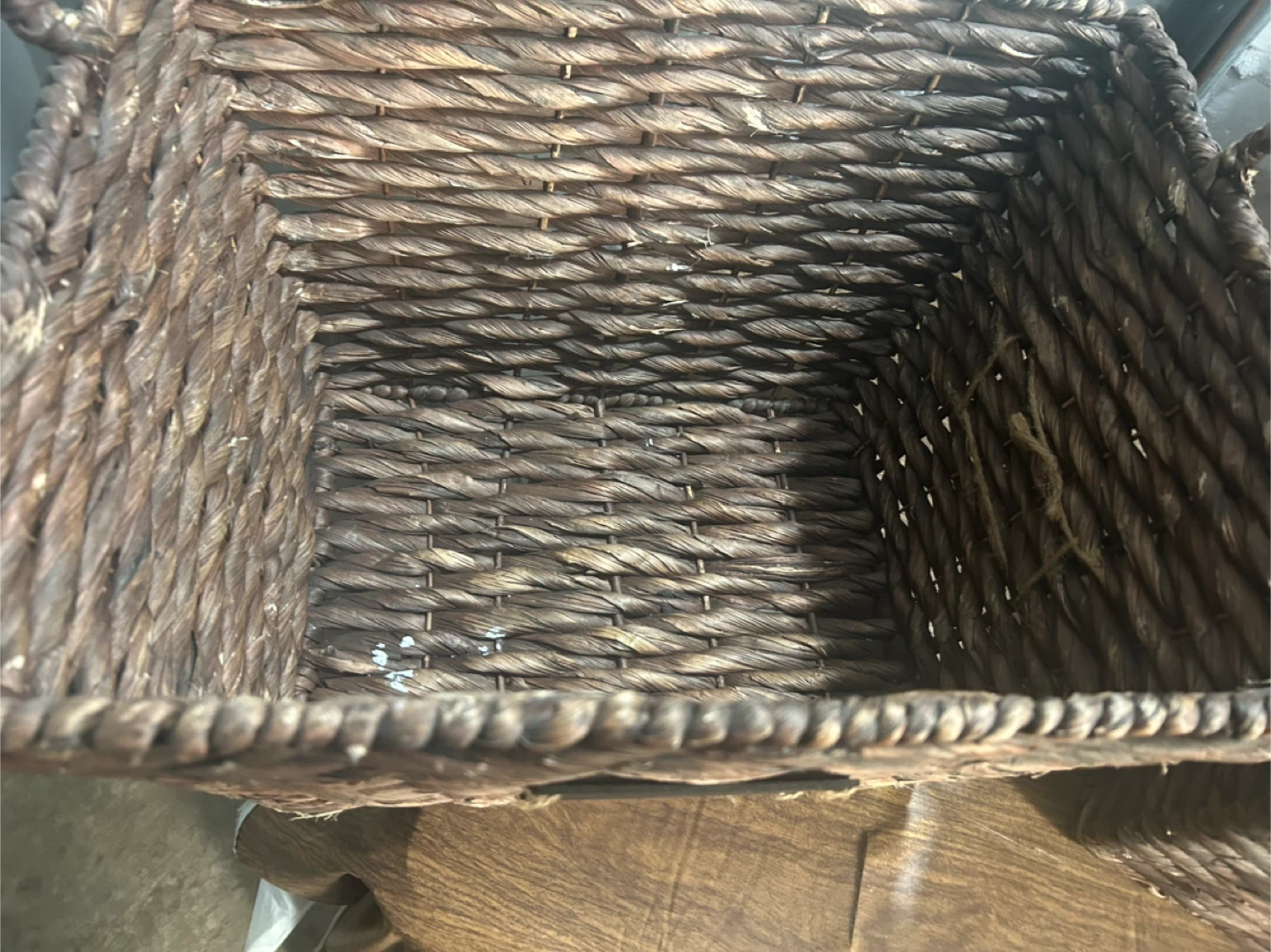2 Woven Basket with Handles - photo 4