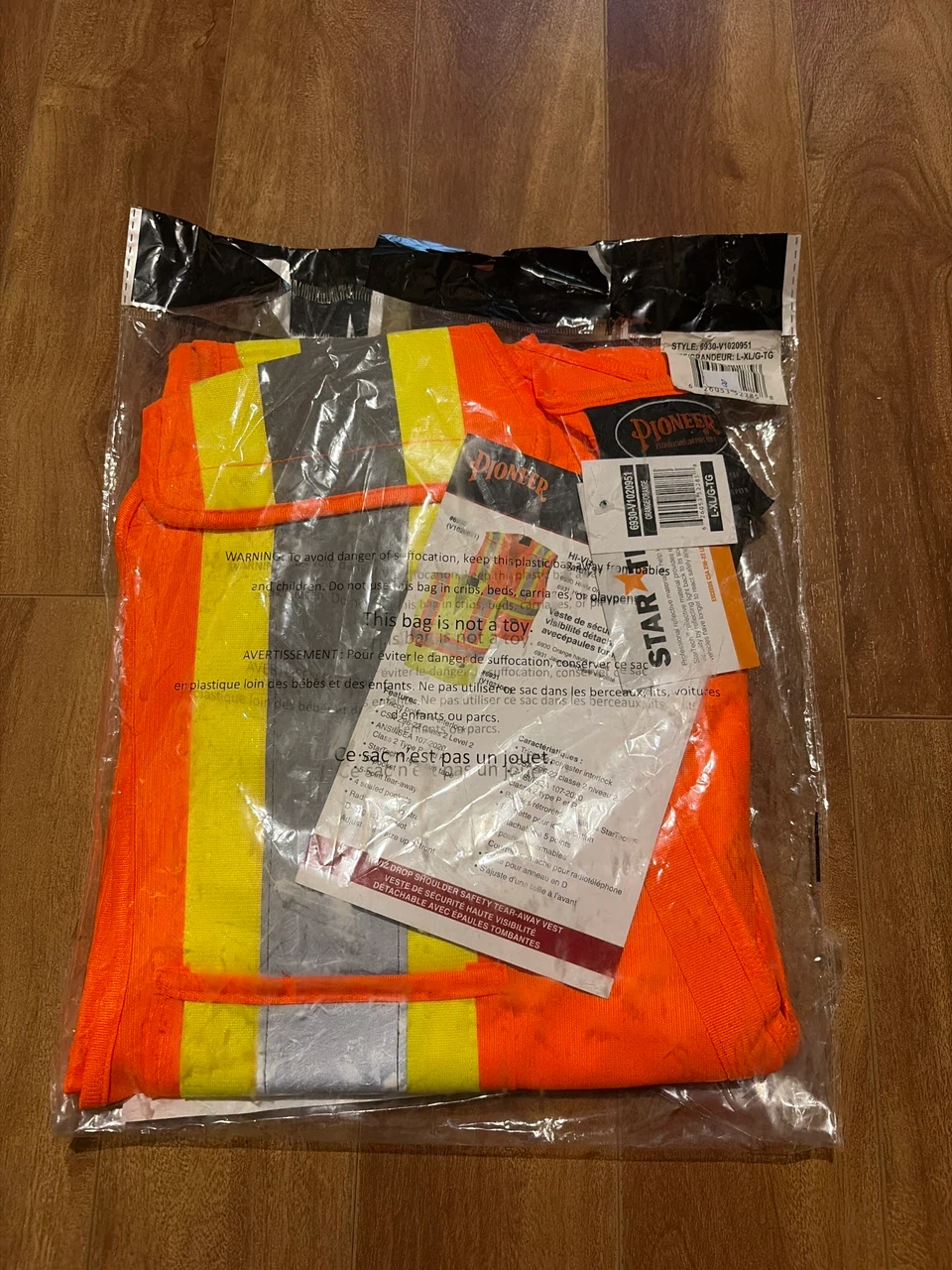 Pioneer Heavy Duty Shoulder Safety Tear-Away Vest
