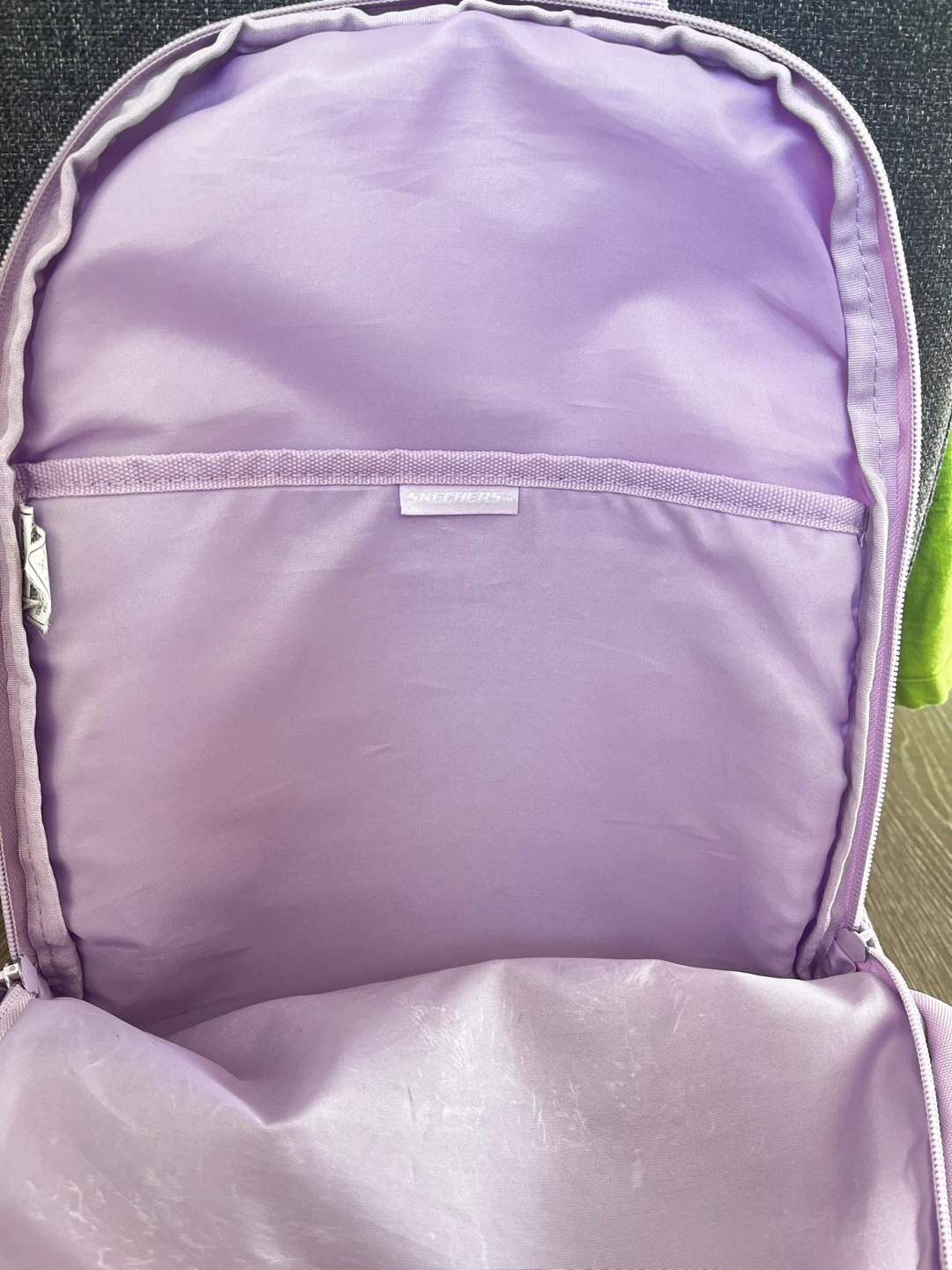 Lavender Skechers bagpack - photo 3