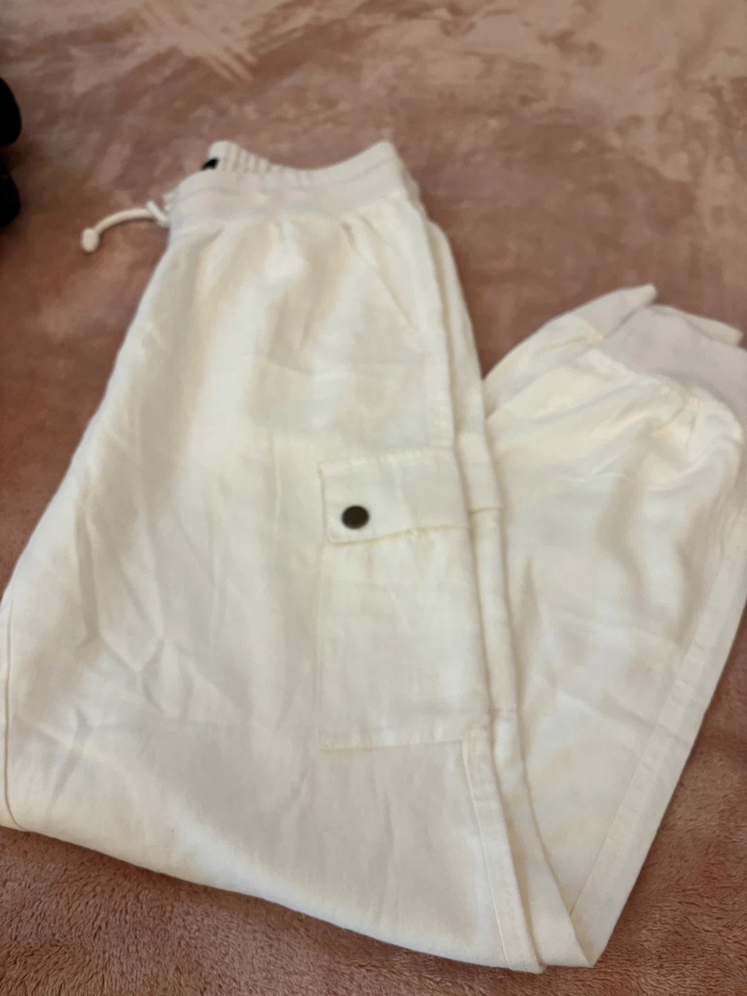 Forever 21 Cream Cargo Jogger Pants - photo 2
