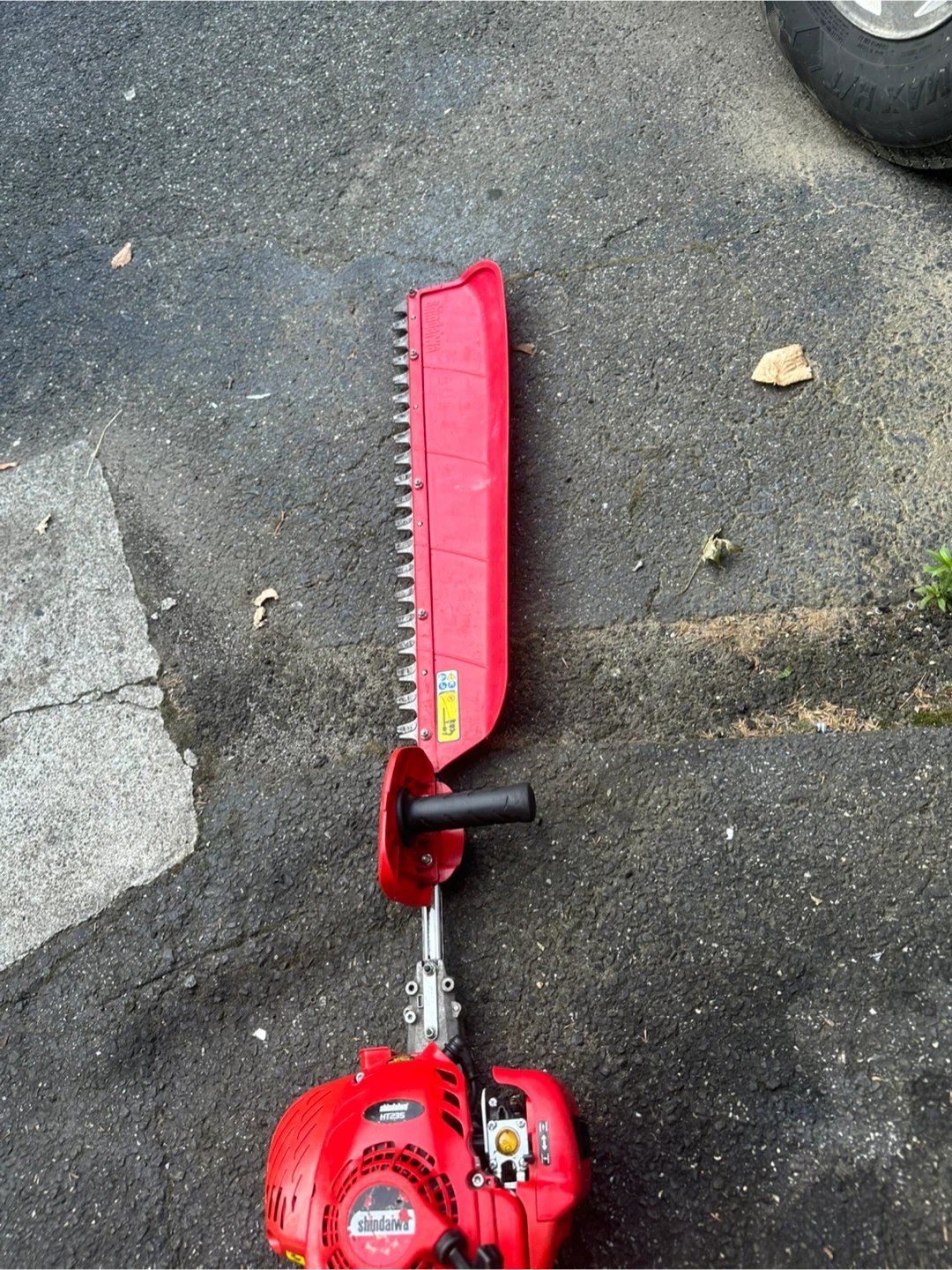 Shindaiwa HT230S Hedge Trimmer - photo 3