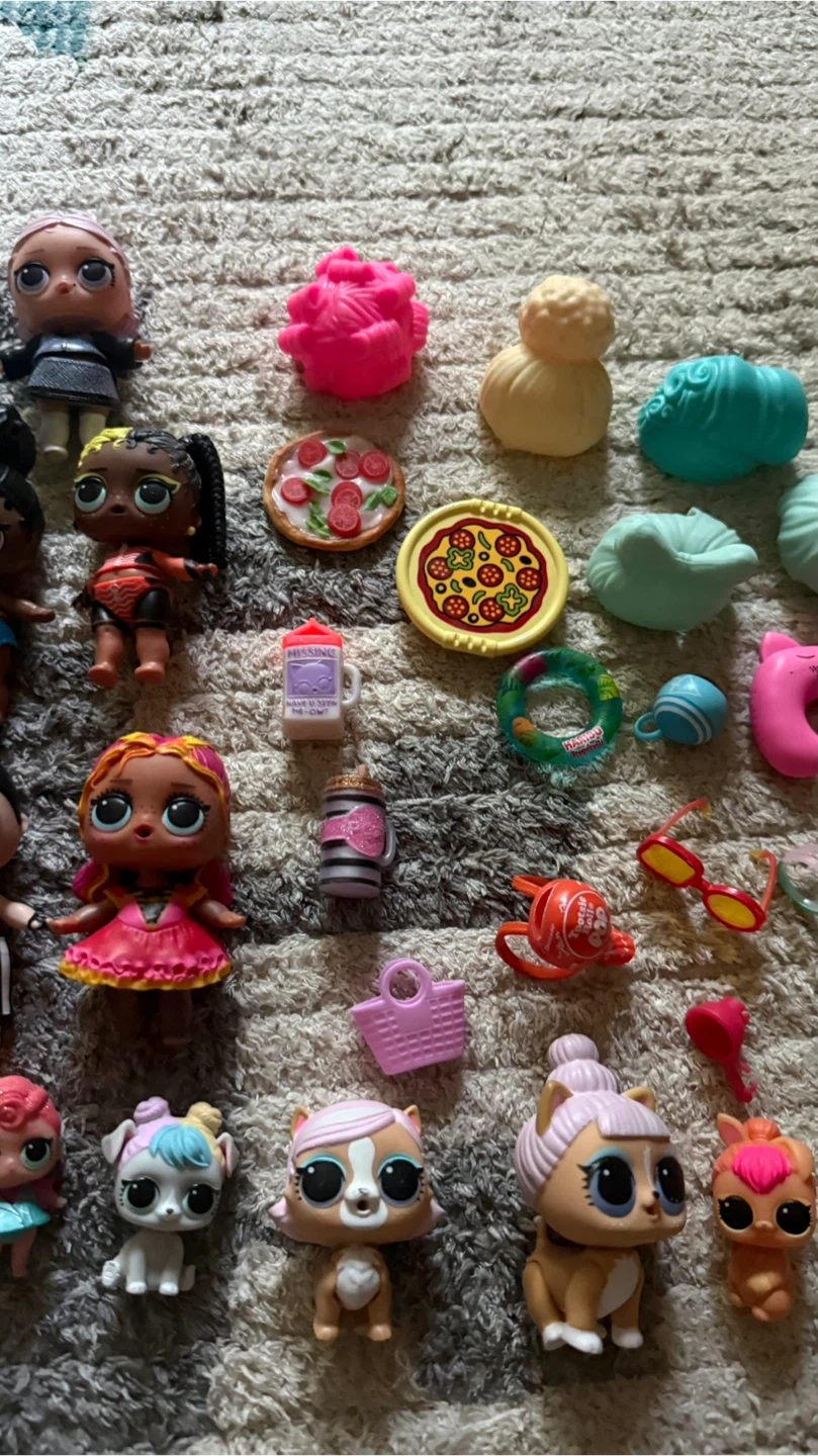 LOL Surprise Dolls and Accessories Lot check more photos - photo 2