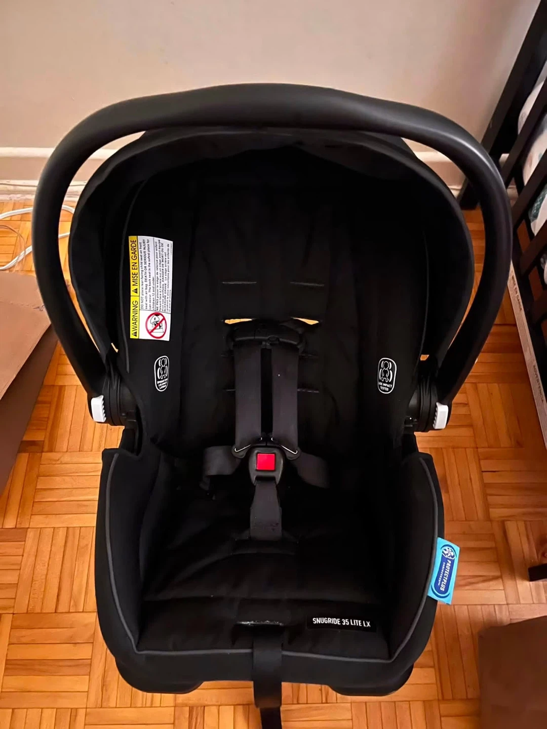 Graco SnugRide 35 Lite LX Infant Car Seat