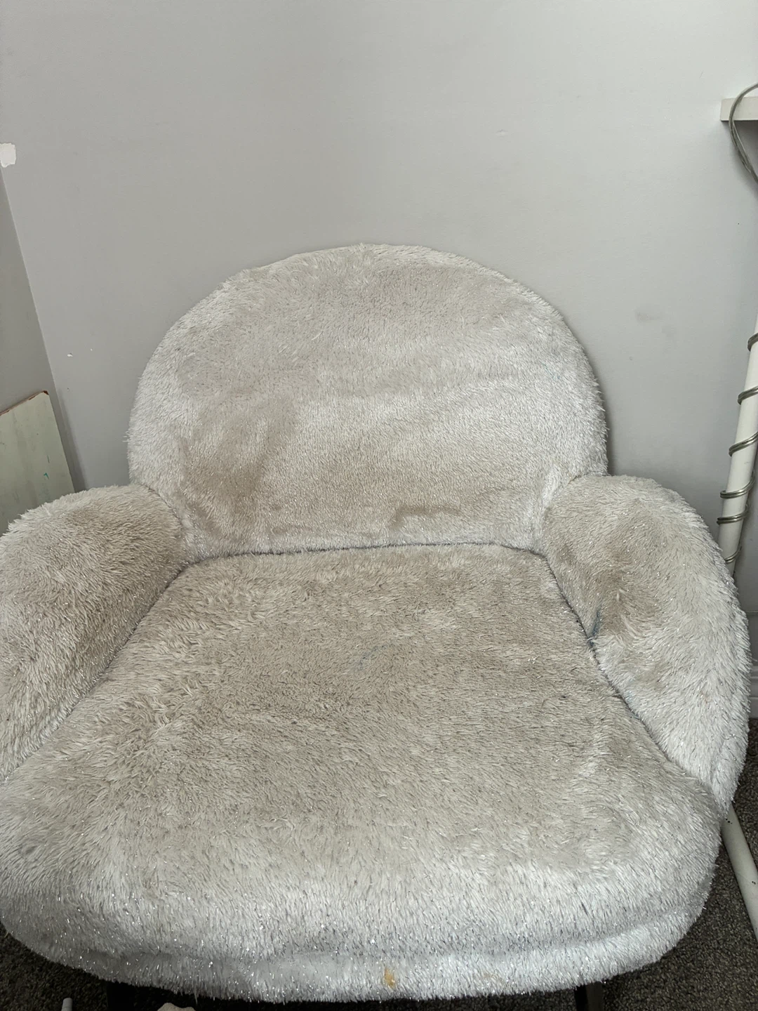 Plush Accent Kids Chair