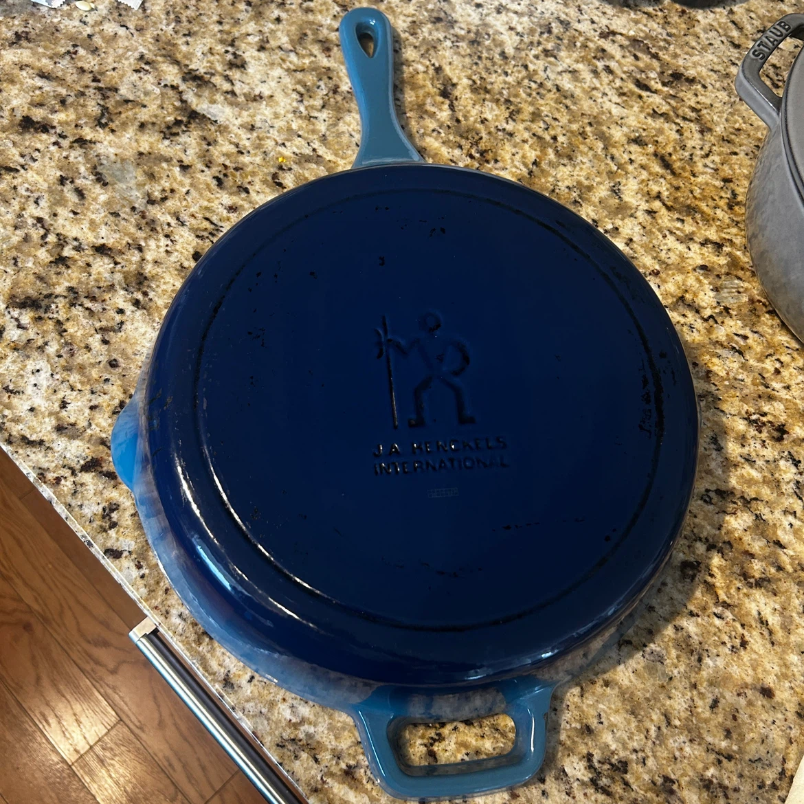 Iron Skillet - photo 2