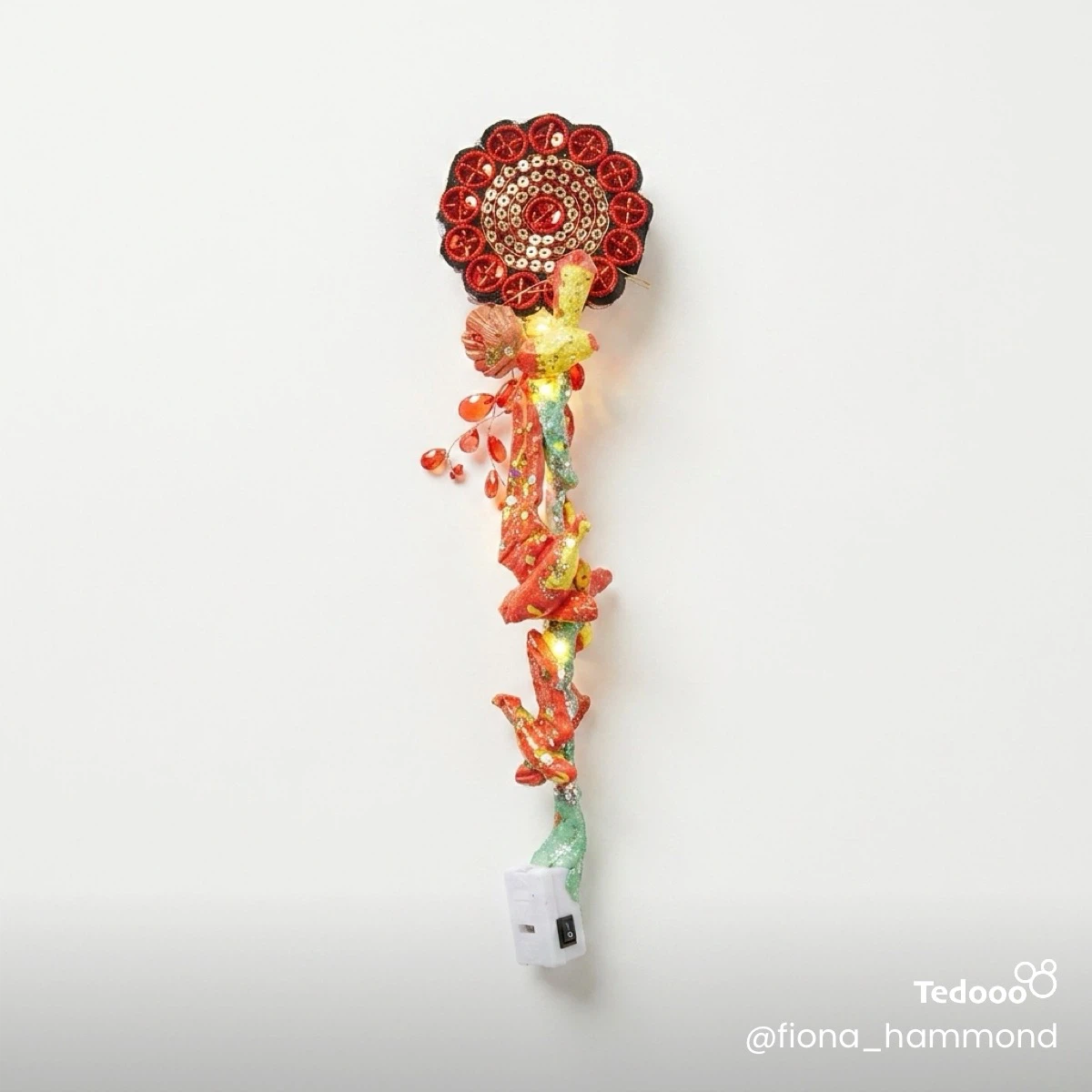 Handmade Beaded Flower Wand - photo 2