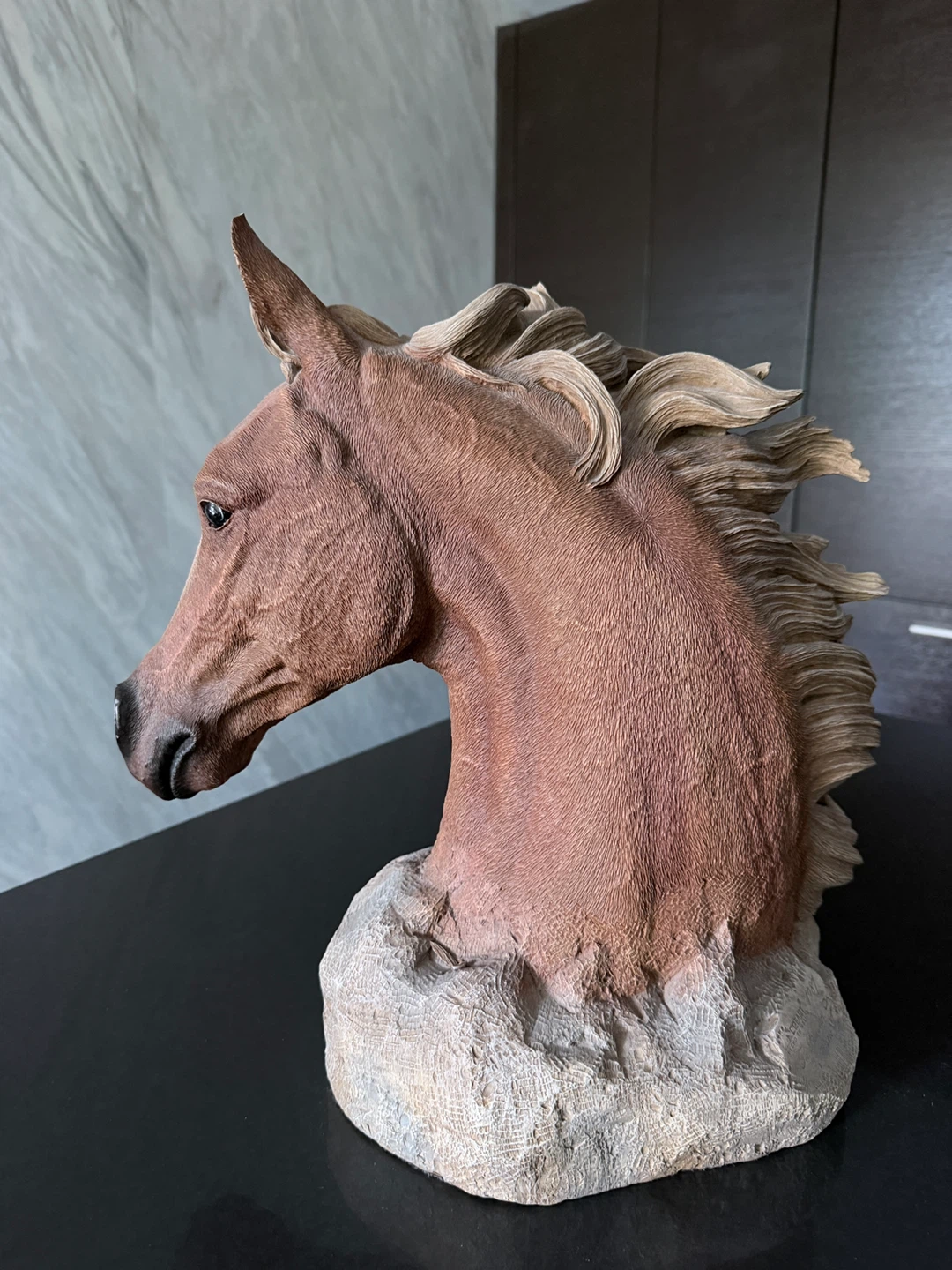 Horse Head Sculpture - photo 4