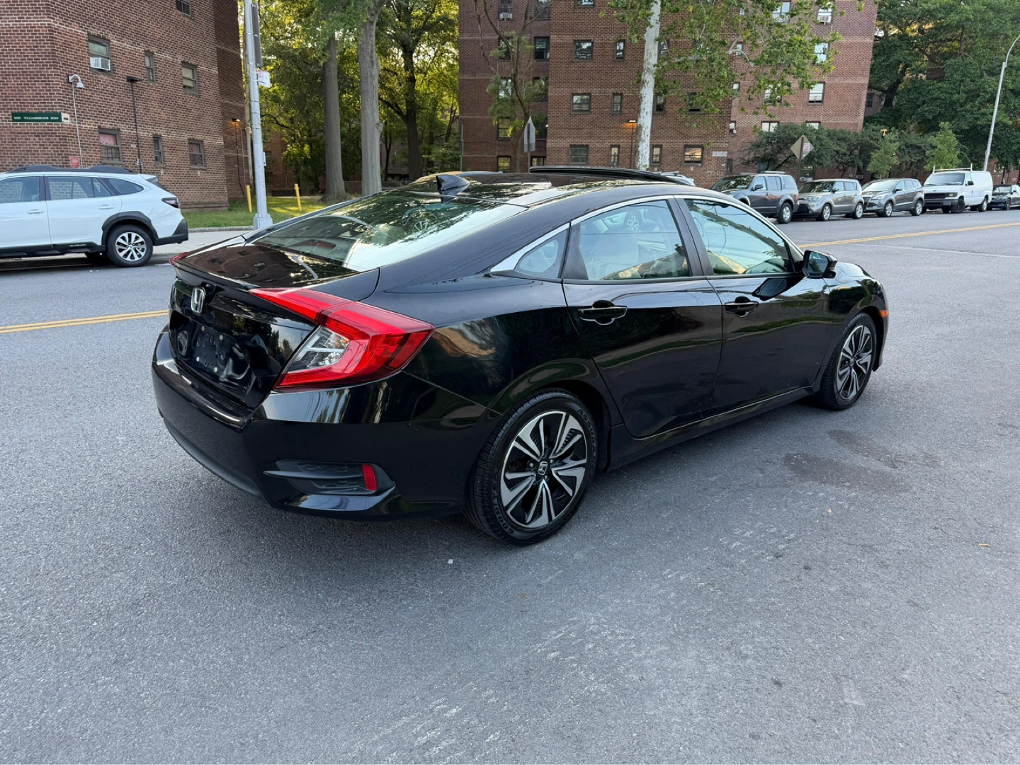 2016 Honda Civic EXT Sedan - photo 4