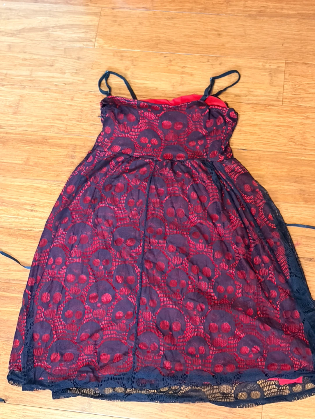 Red & Black Skull Lace Dress - photo 2