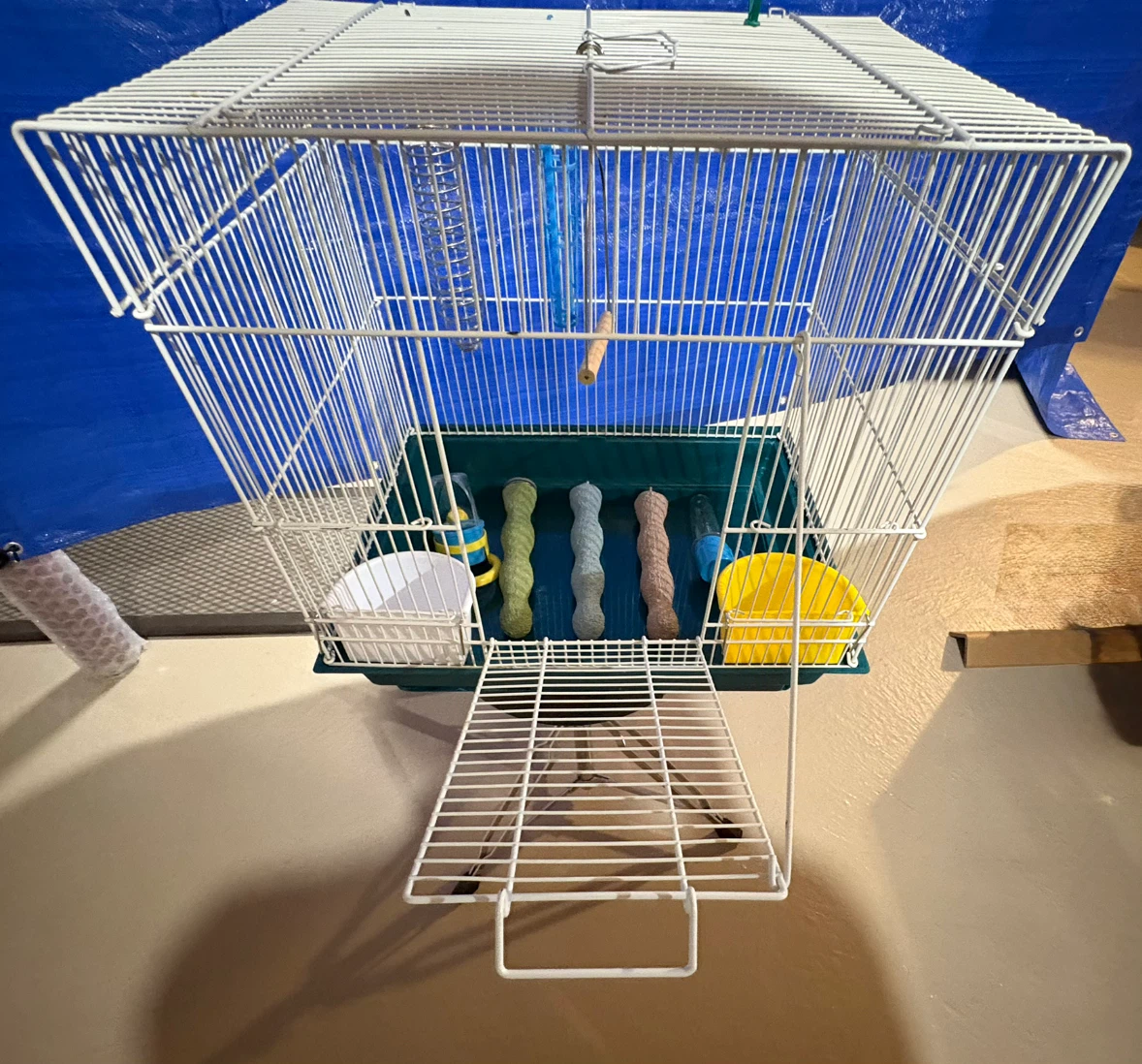 Mid-Sized Bird Cage with Accessories - photo 2
