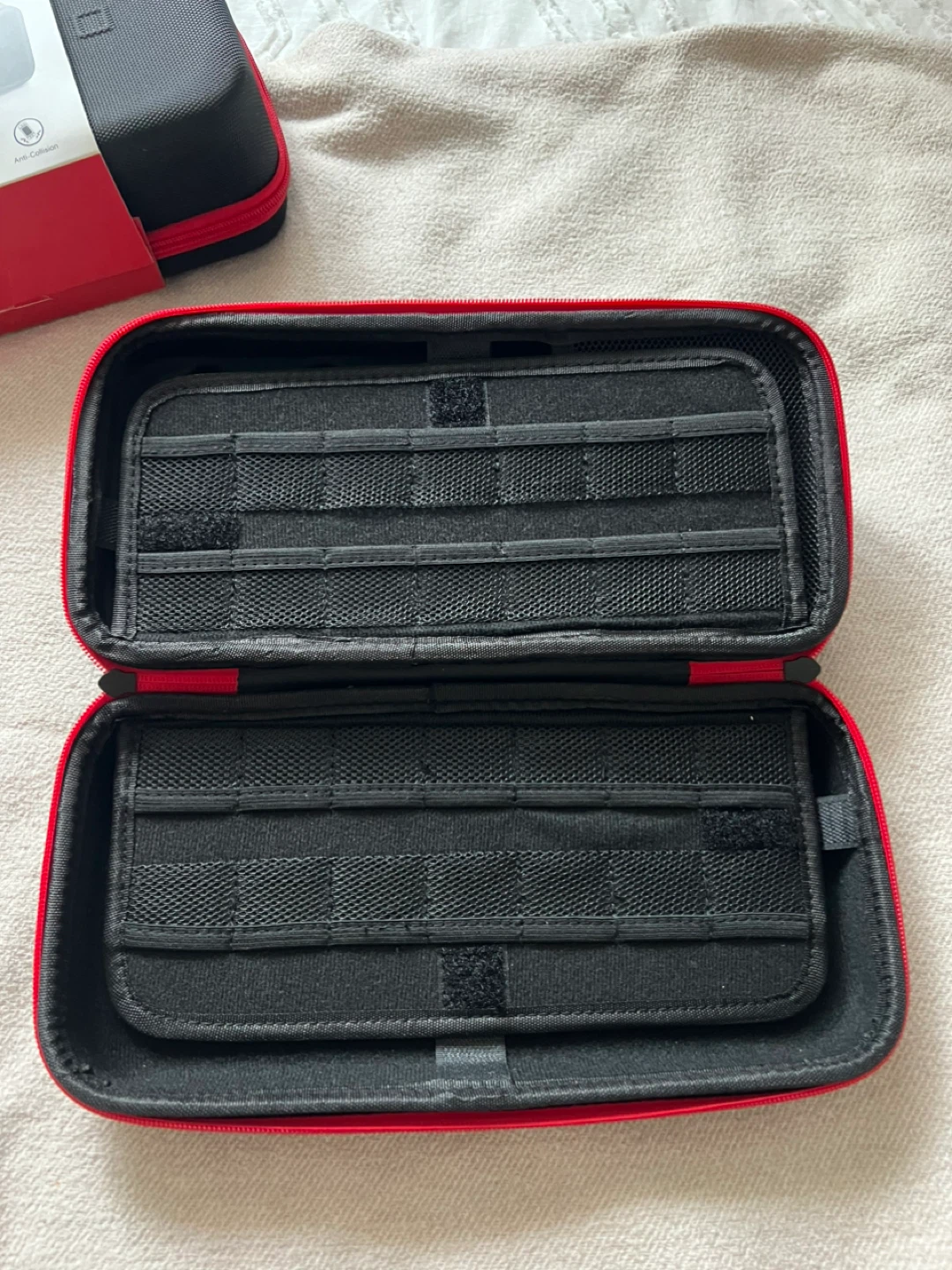Nintendo Switch Carrying Case – OLED / Switch / Switch 2 - photo 2