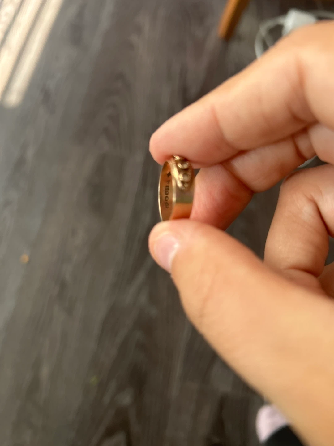 Gold band ring - photo 3