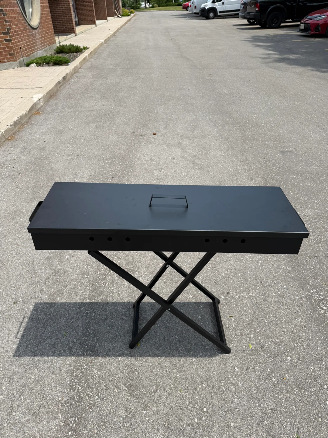 Black Metal Folding BBQ Grill