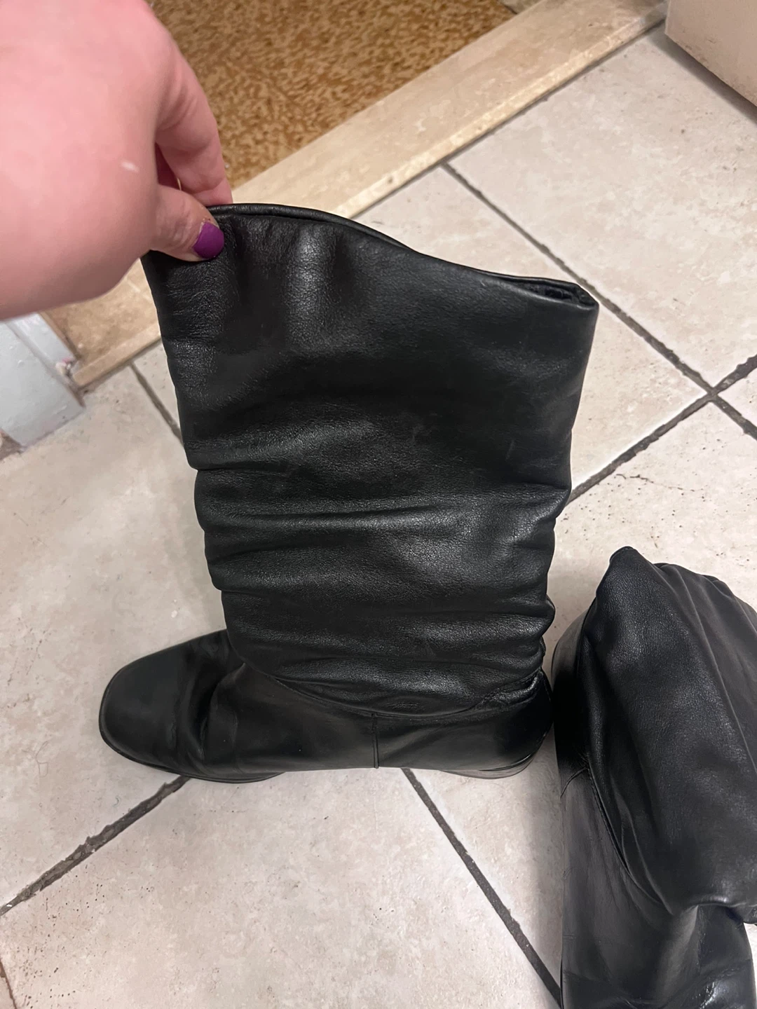 Black Leather Slouch Boots - photo 3