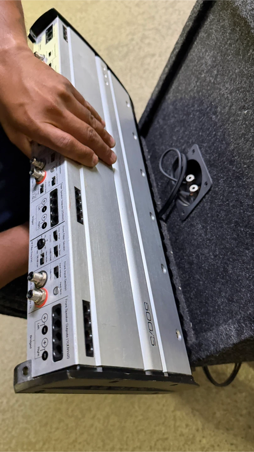 JL Audio Car Subwoofer and Amplifier Set - photo 2