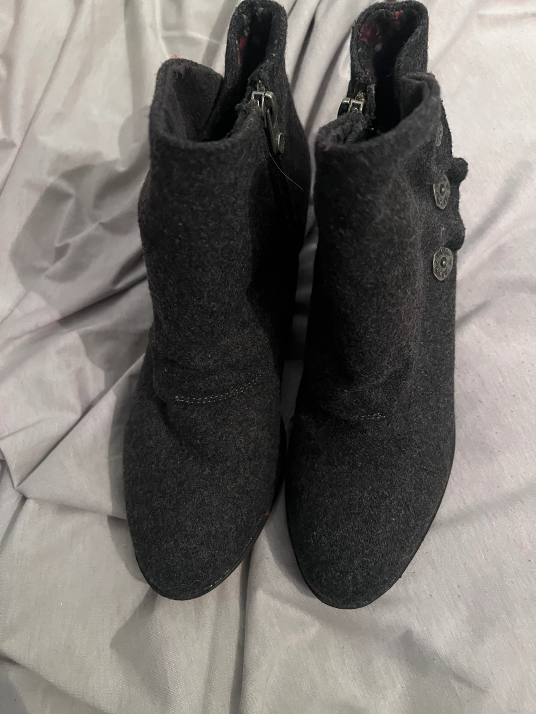 Gray Ankle Boots with Decorative Buttons