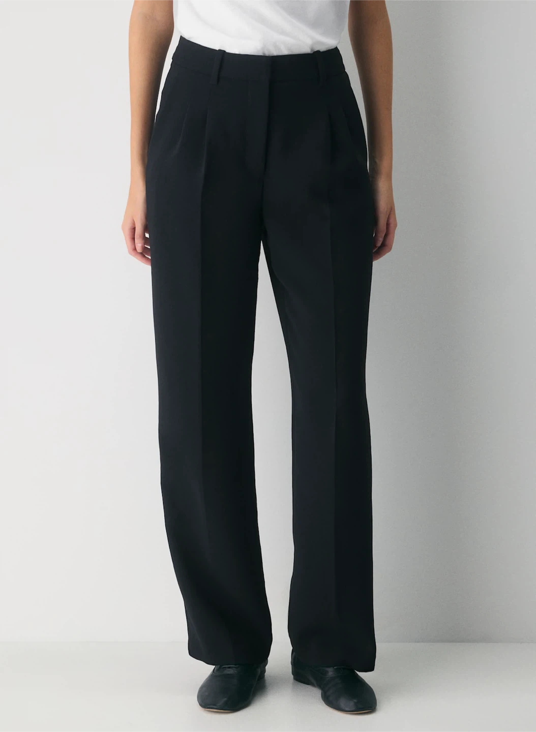 Aritzia Wilfred The Effortless crepette pants - photo 5