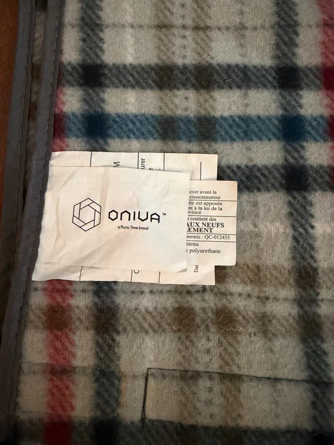 Oniva Picnic Blanket with Carrying Strap - photo 2