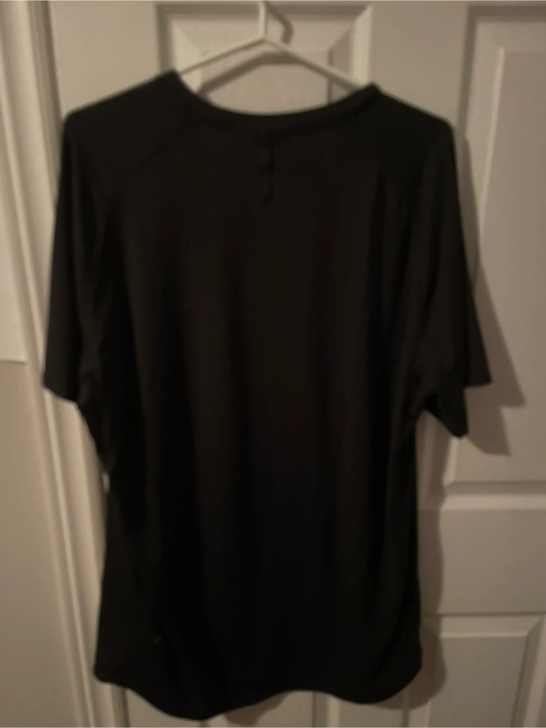 Black Lululemon T-Shirt - photo 3