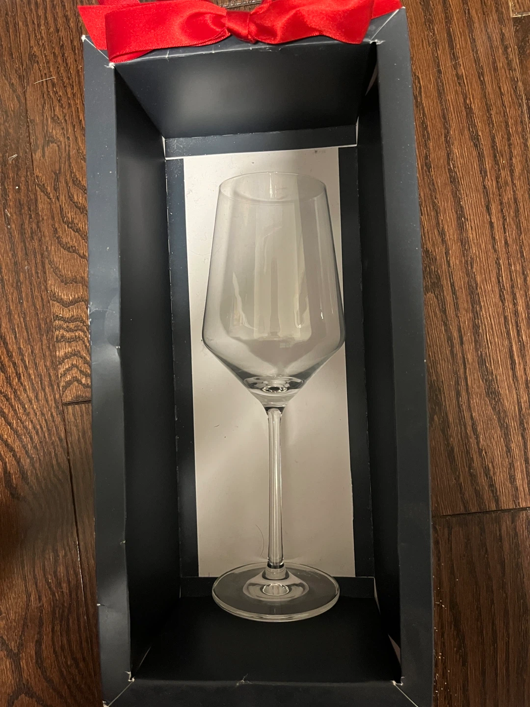 2 Crystal Wine Glass