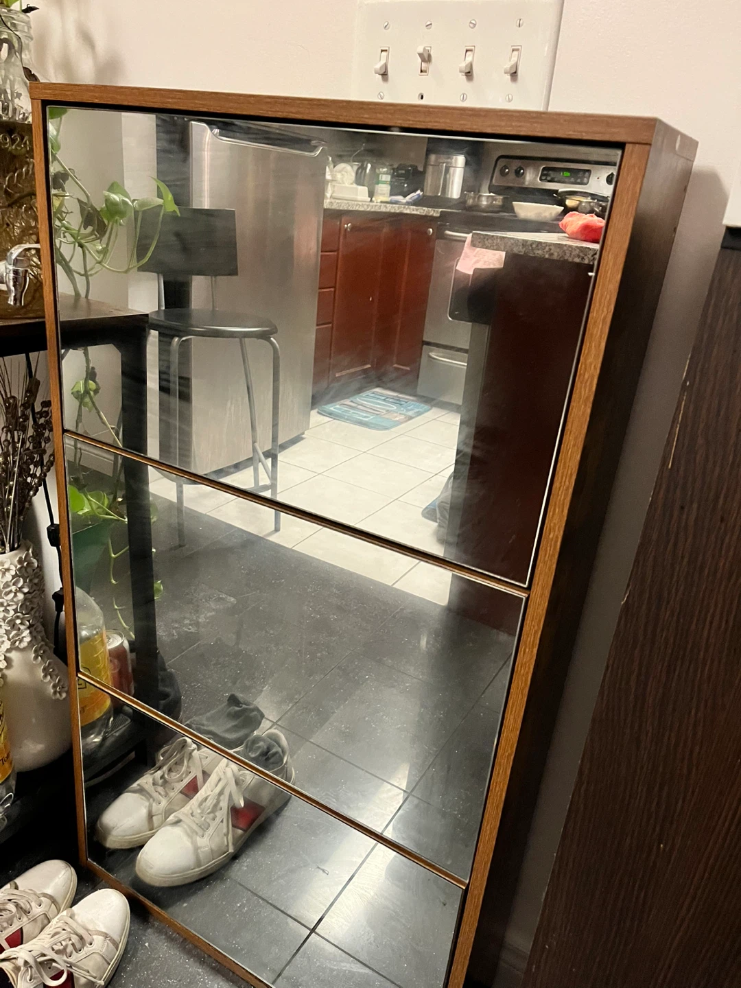 Wooden Shoe Cabinet with Mirrored Doors - photo 3