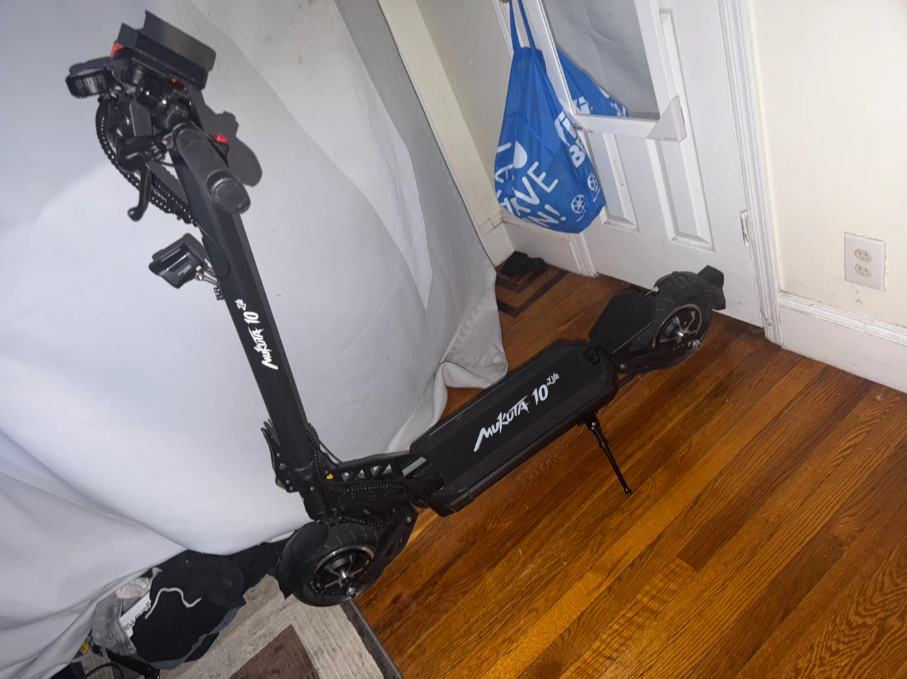 MUKUTA 10 Lite Electric Scooter / Flat Back Tire - photo 2