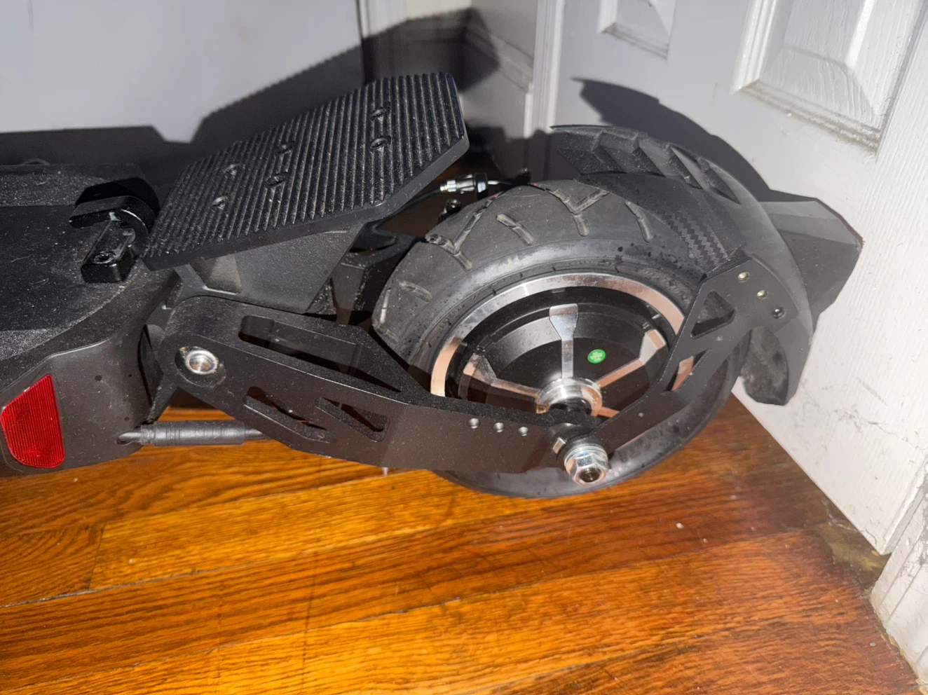 MUKUTA 10 Lite Electric Scooter / Flat Back Tire - photo 5