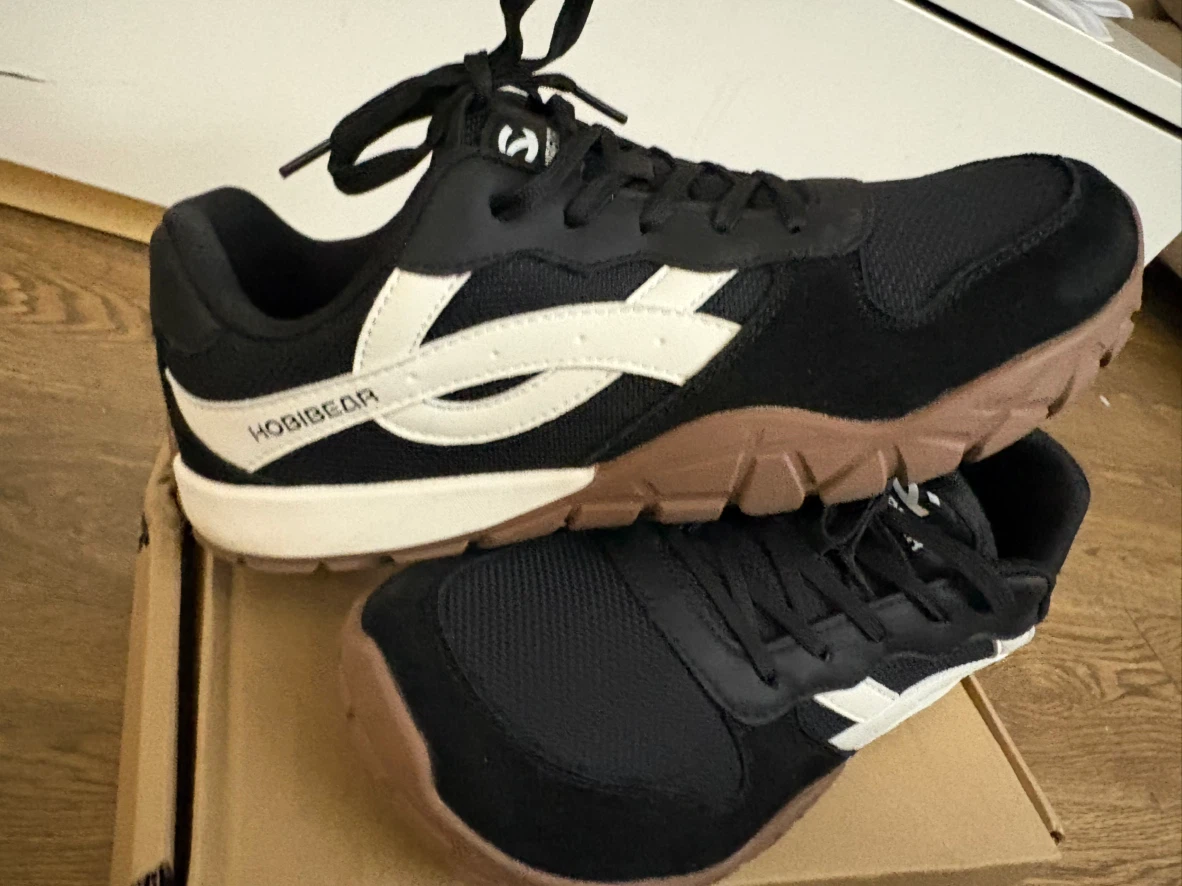 HOBIGEAR Black Hareball Sneakers - photo 4