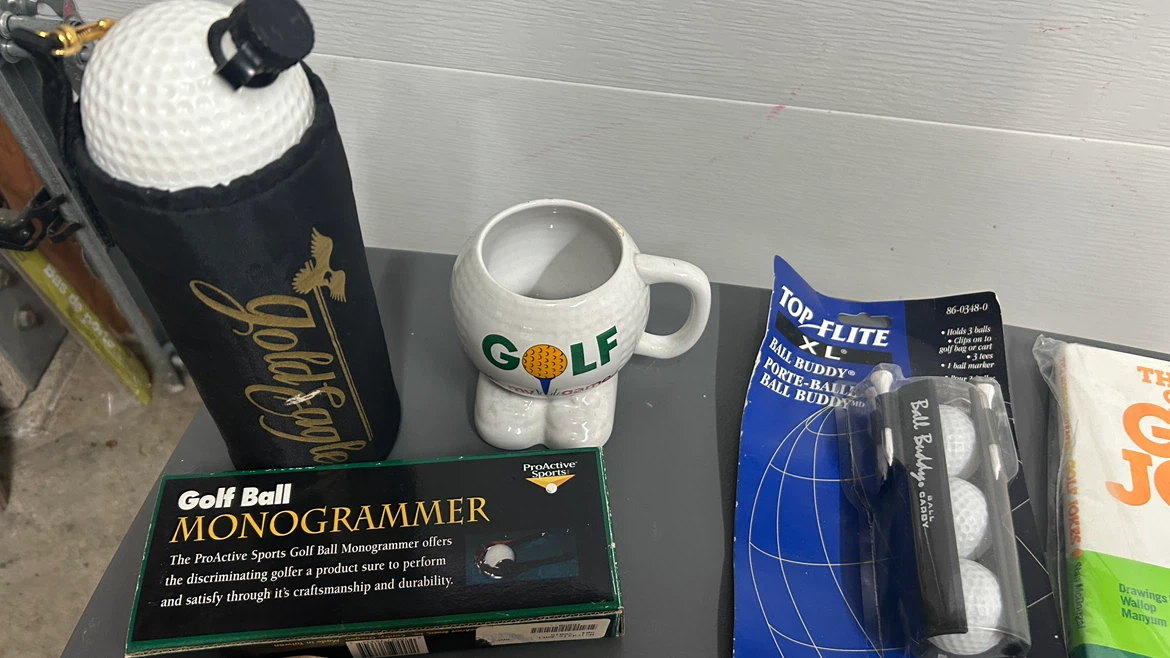 Golf Ball Monogrammer, cup, book and Accessories - photo 4