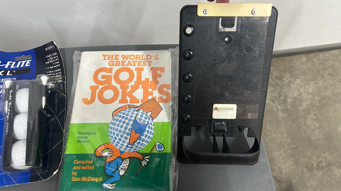 Golf Ball Monogrammer, cup, book and Accessories - photo 5