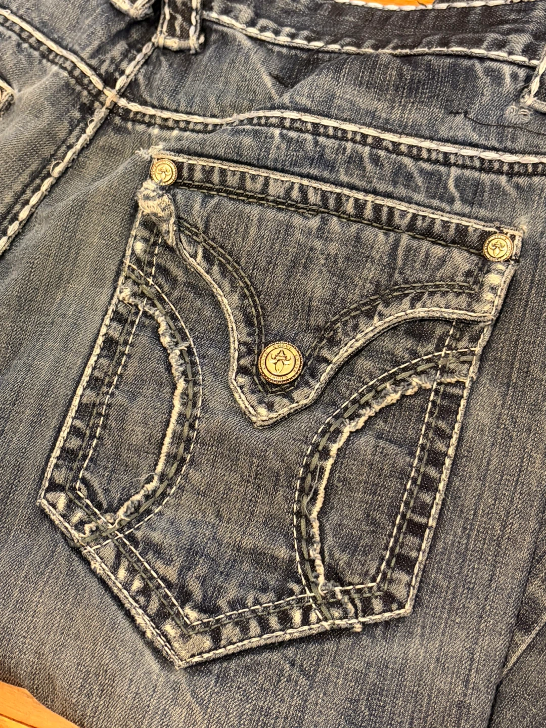 Super unique Y2K jeans