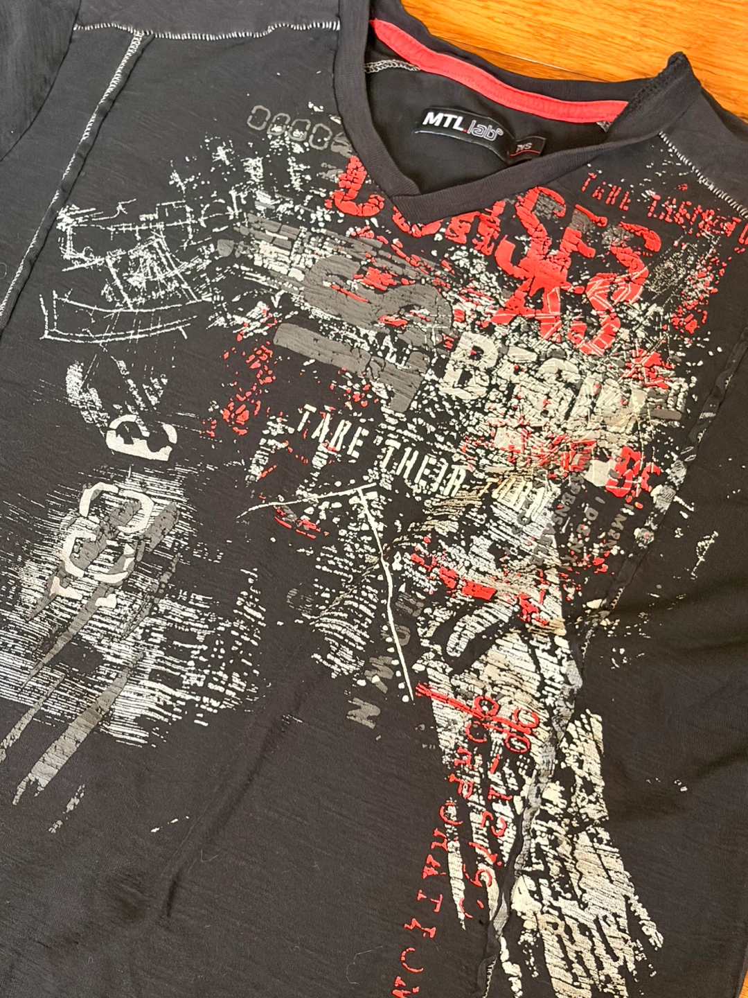 Mtl lab v neck t-shirt - photo 2
