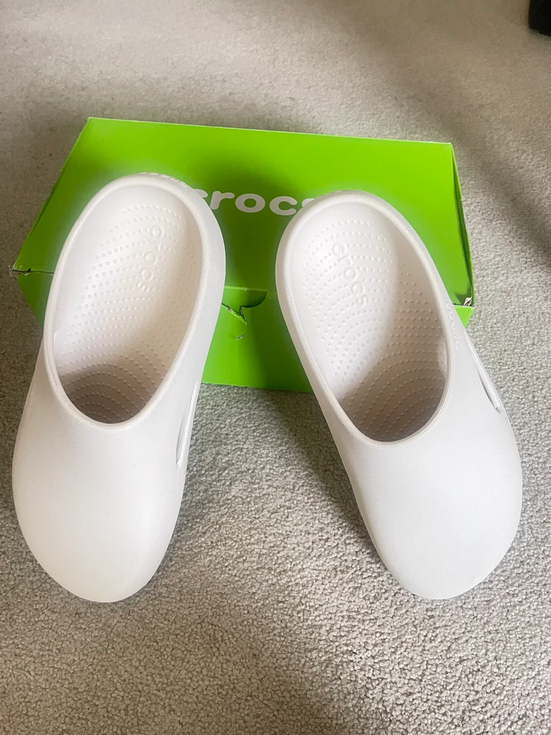 White Crocs Clogs with Box - photo 4