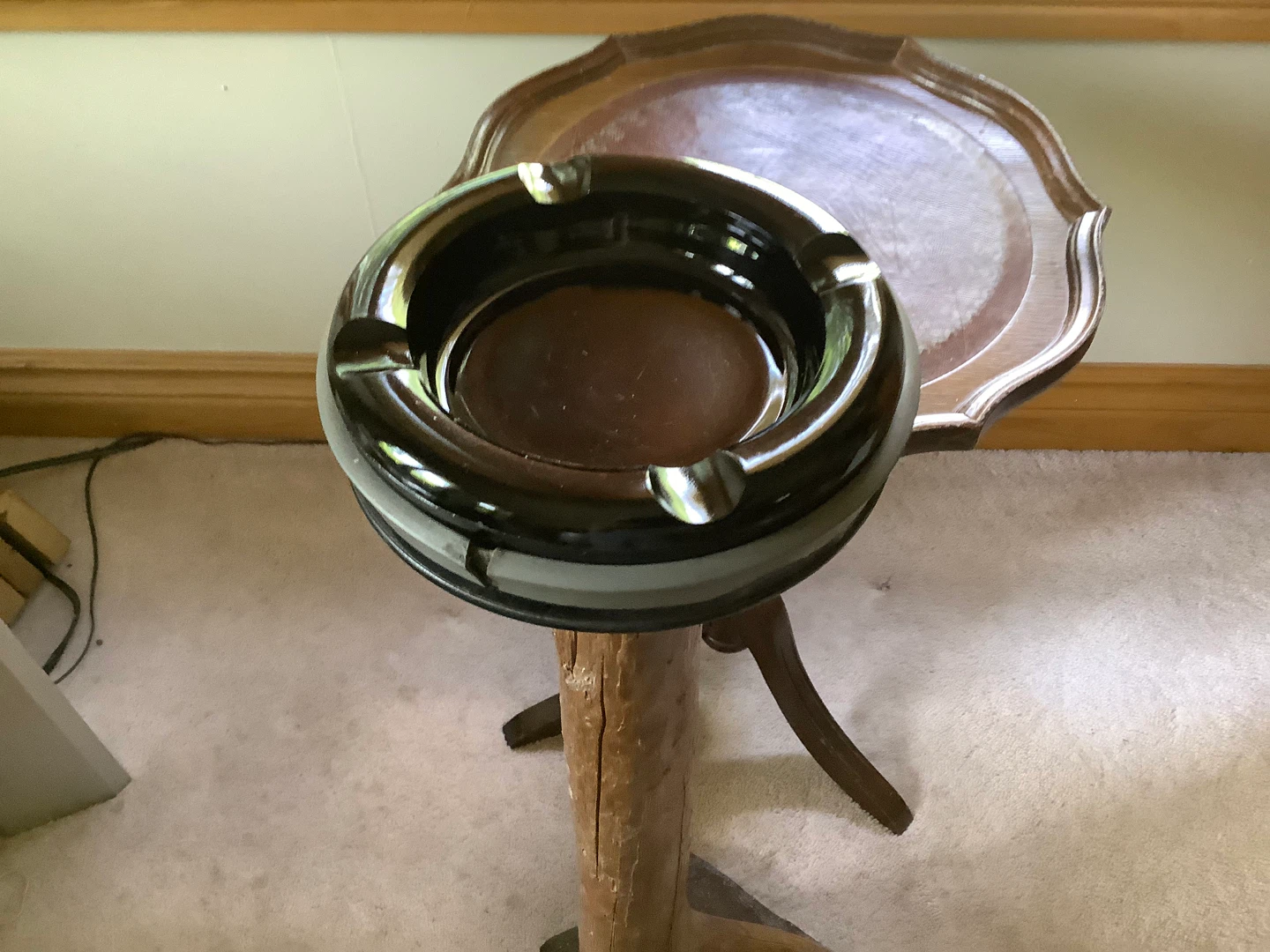 Unique Vtg Rustic Wooden Standing Ashtray 🐞 - photo 5