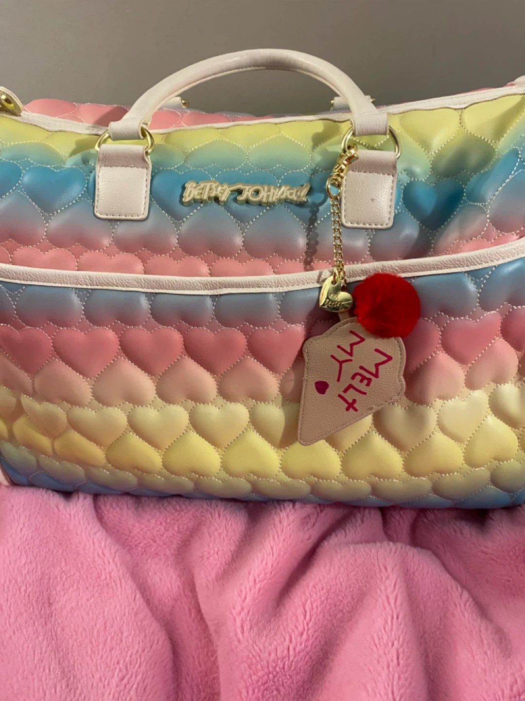 Betsy Johnson Rainbow Heart Duffle Bag - photo 2