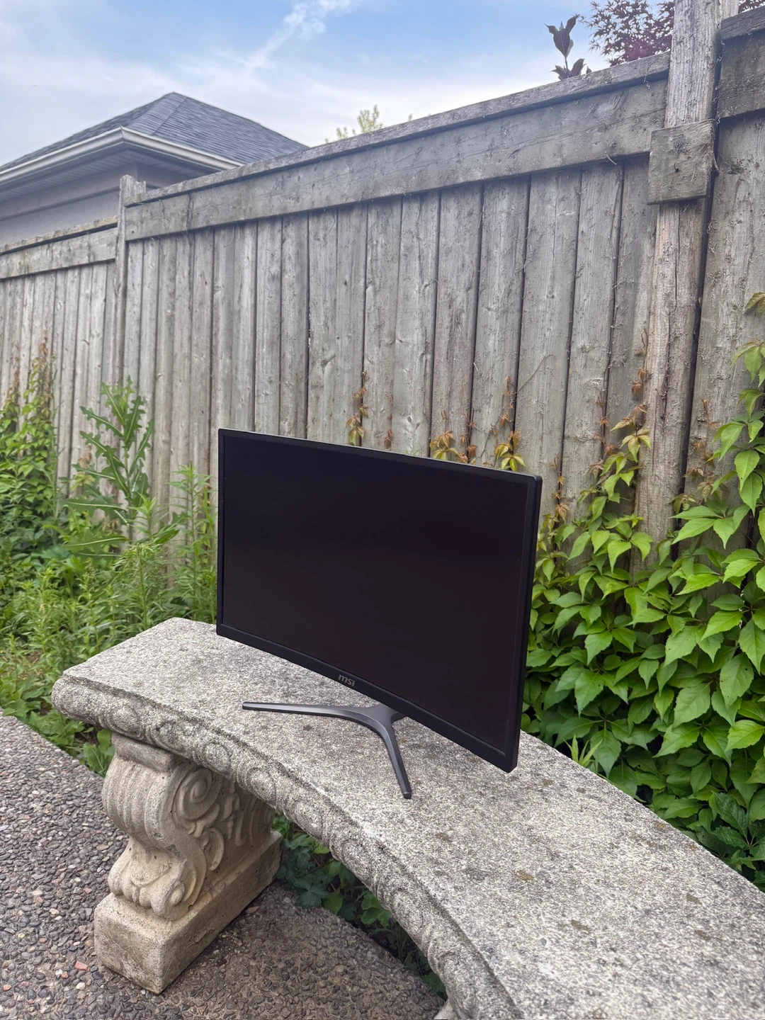 MSI Optix G24C 24-inch Curved Gaming Monitor