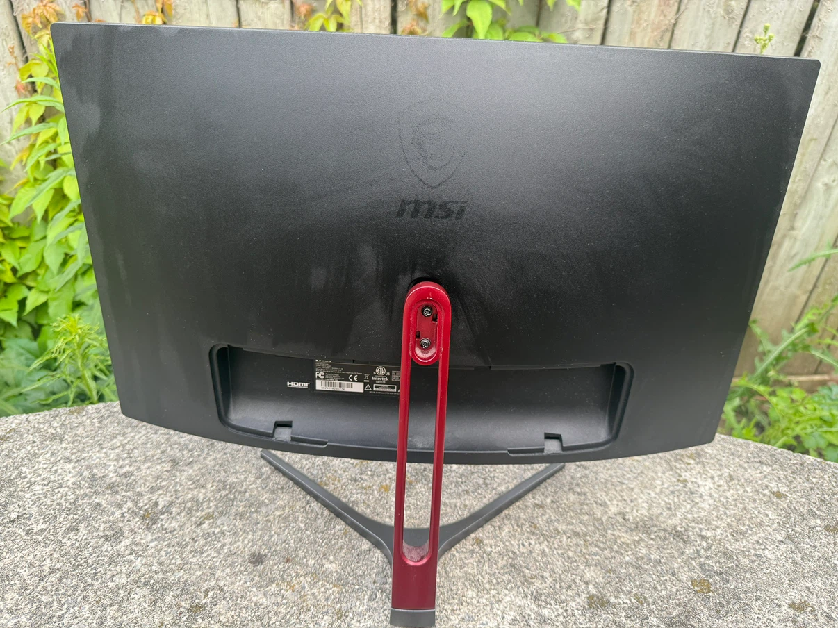 MSI Optix G24C 24-inch Curved Gaming Monitor - photo 4