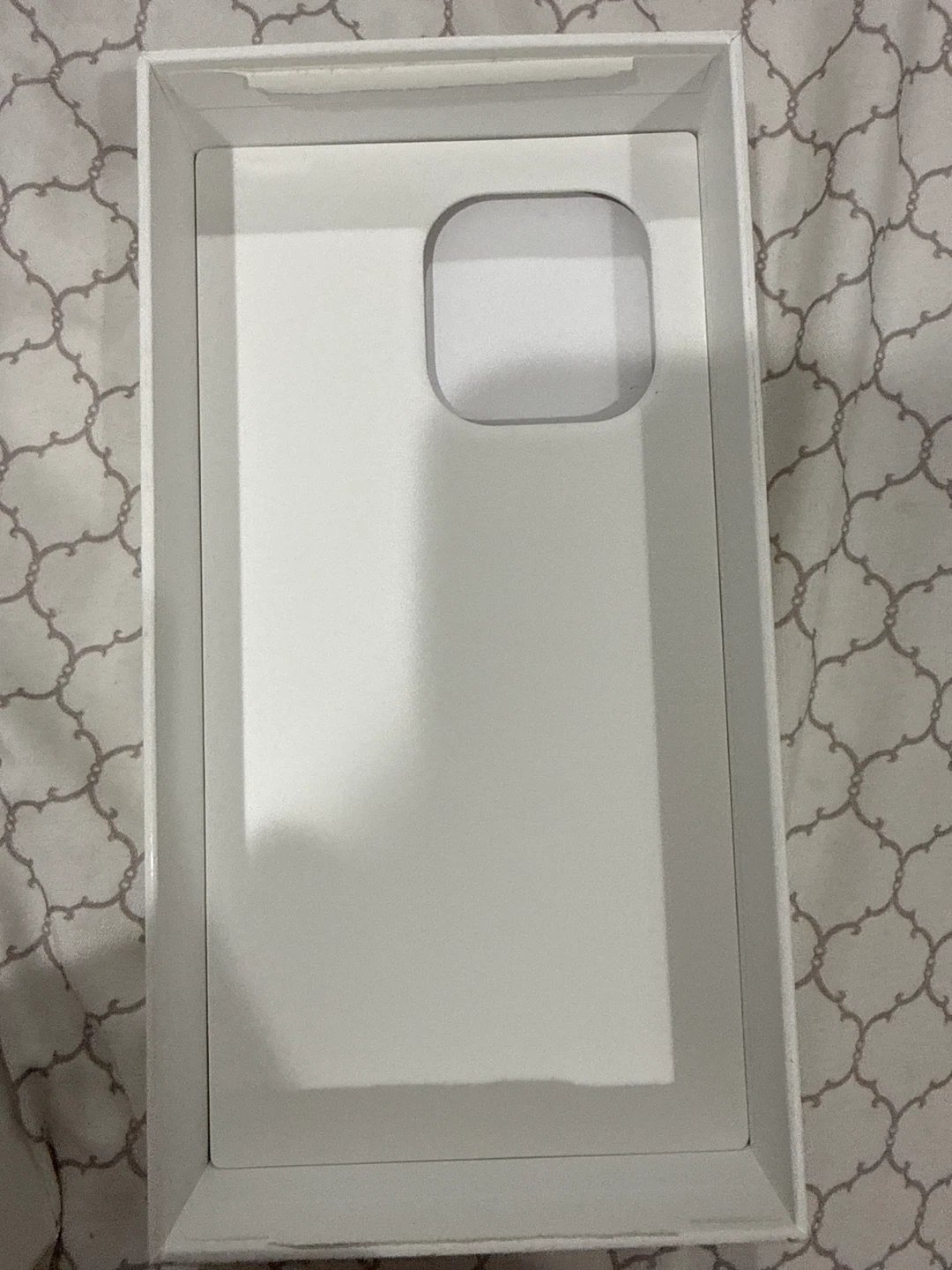 Apple iPhone 16 Pro Max Box - photo 3