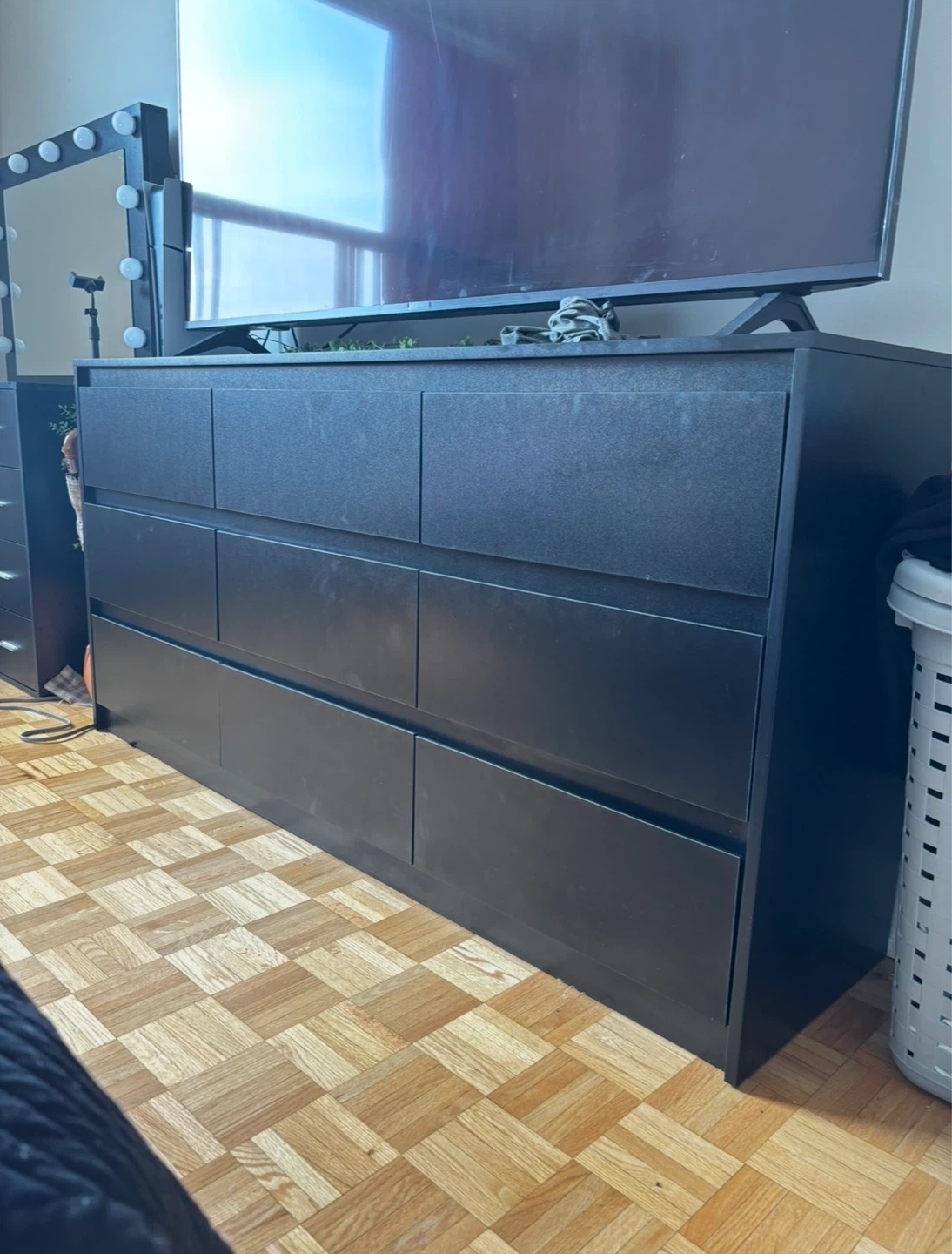 Black 9-Drawer Dresser - photo 3