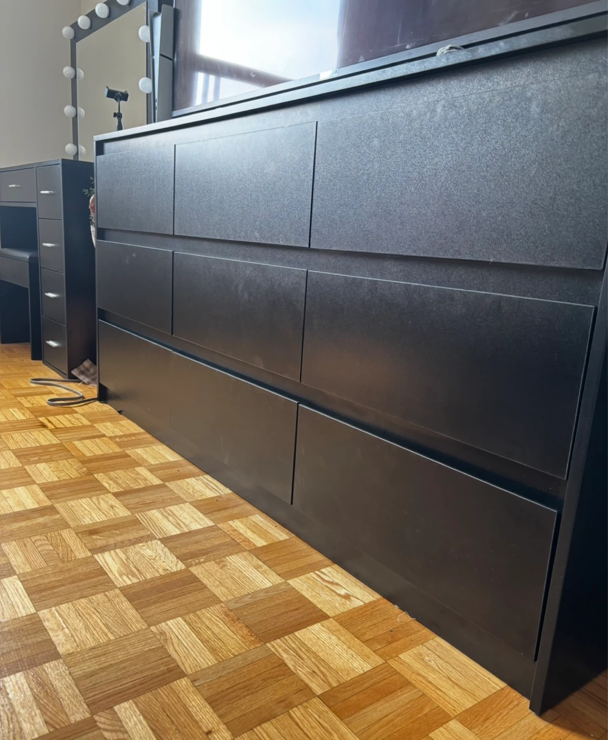 Black 9-Drawer Dresser - photo 2