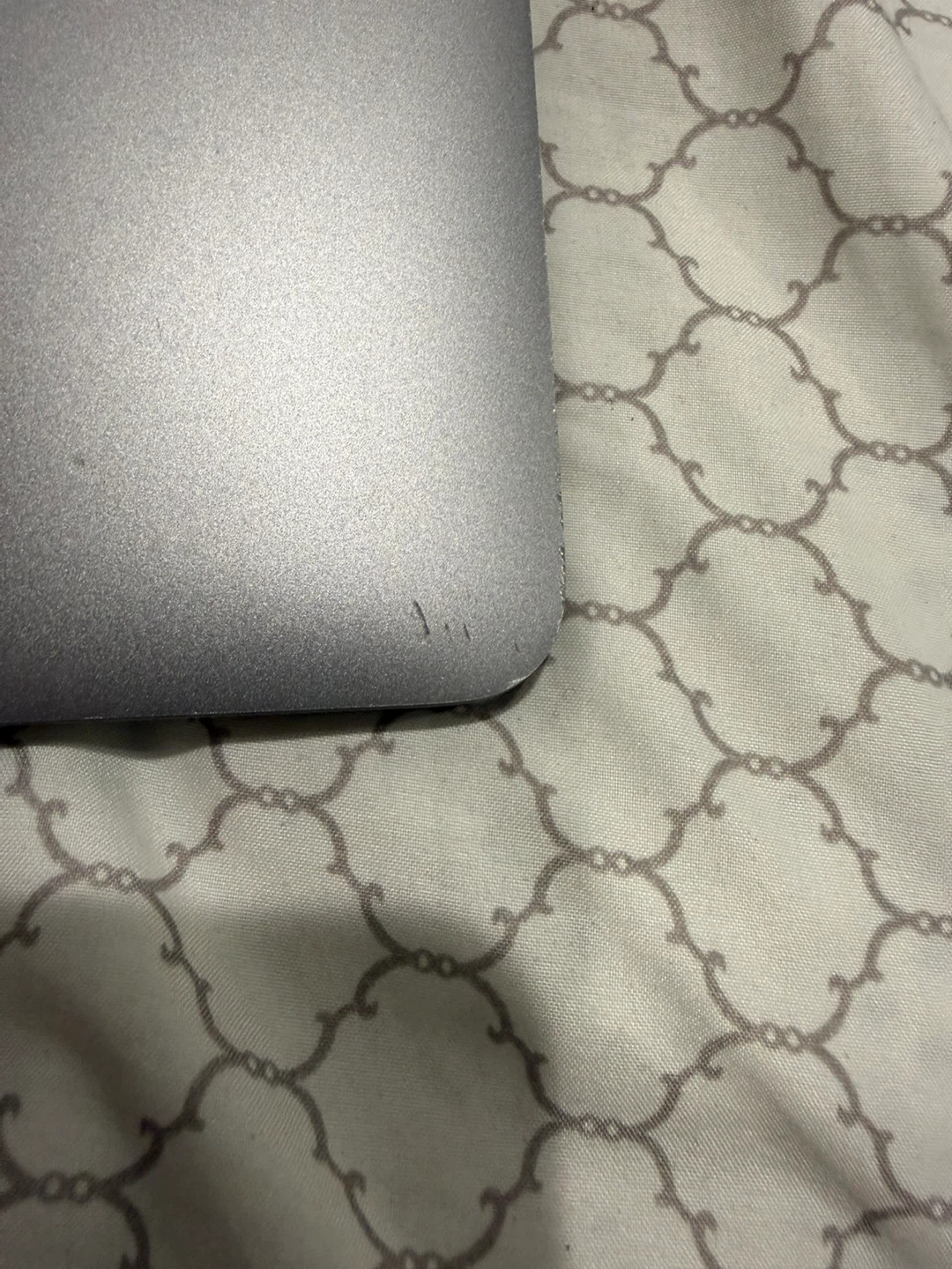 Apple MacBook Pro 13in 2017 i5 2.3GHz 8GB - photo 4