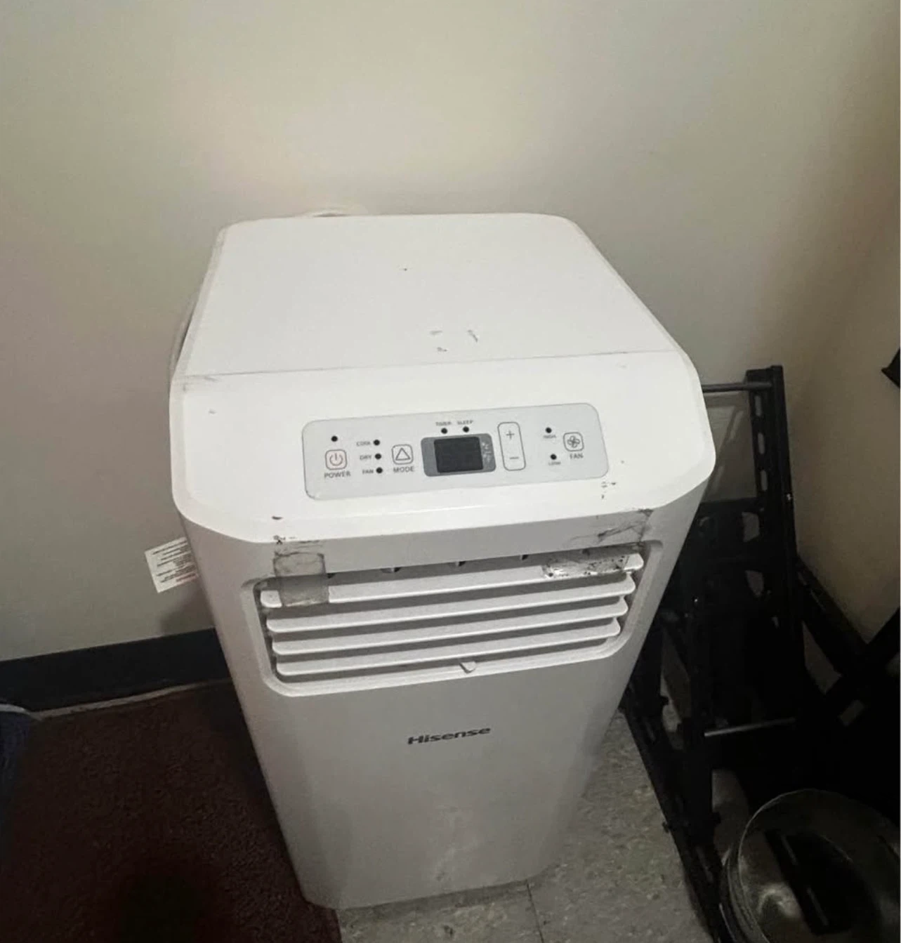 Hisense Portable Air Conditioner - photo 3