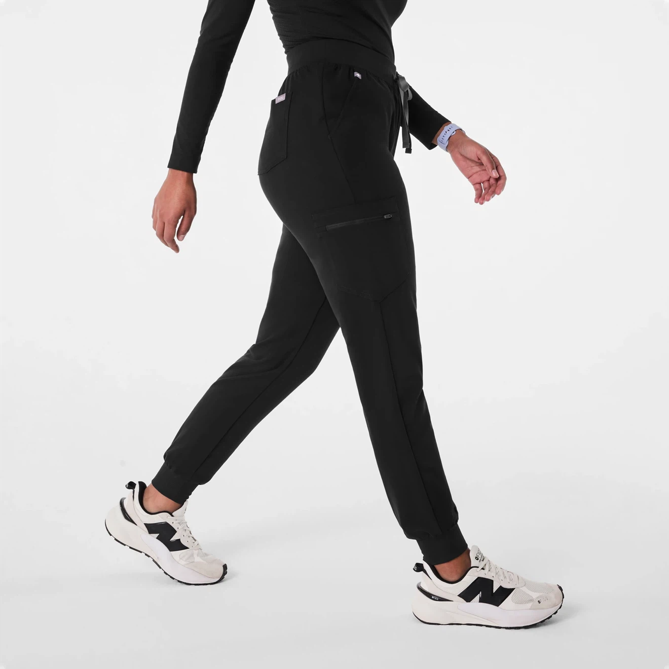 2 pairs of FIGS Zamora High-Rise Jogger Scrub Pant - photo 2