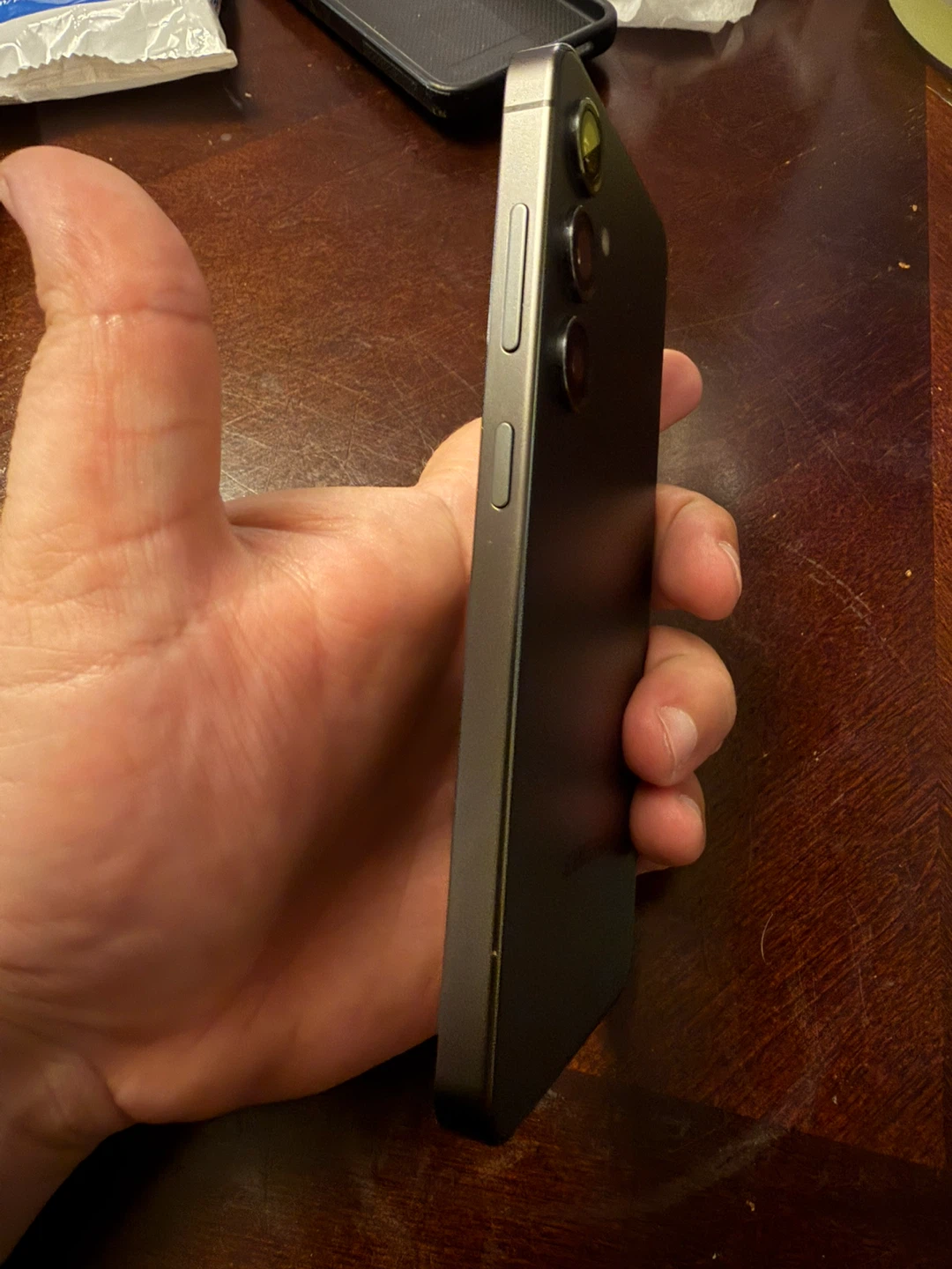 Samsung s24 - photo 2