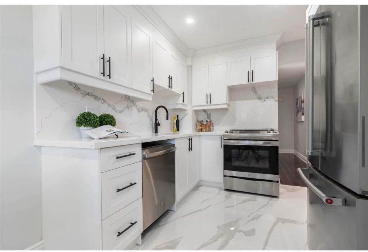 Detached house for rent - photo 3